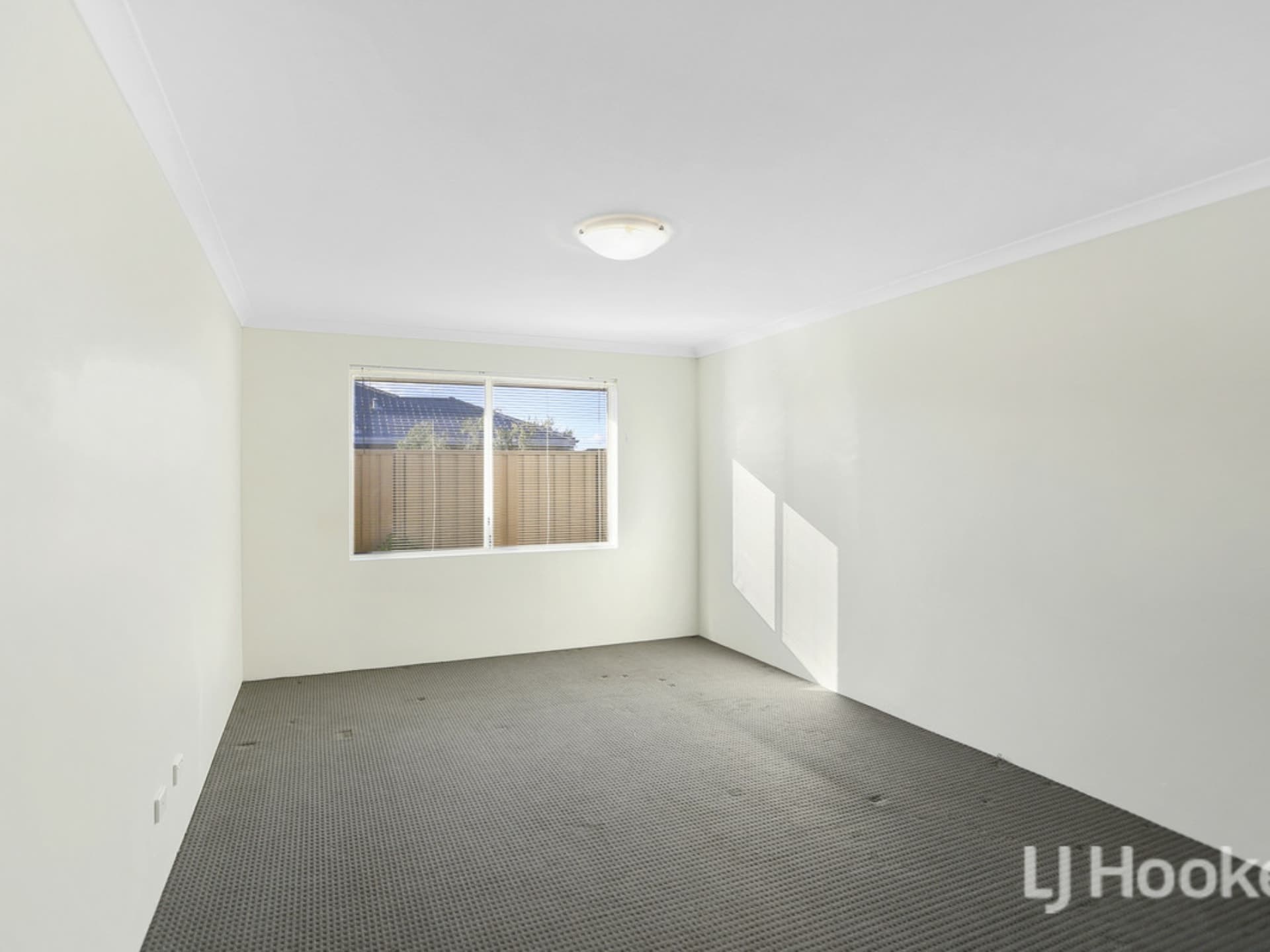 15 Martindale Road Baldivis WA, Baldivis - Thumbnail 5
