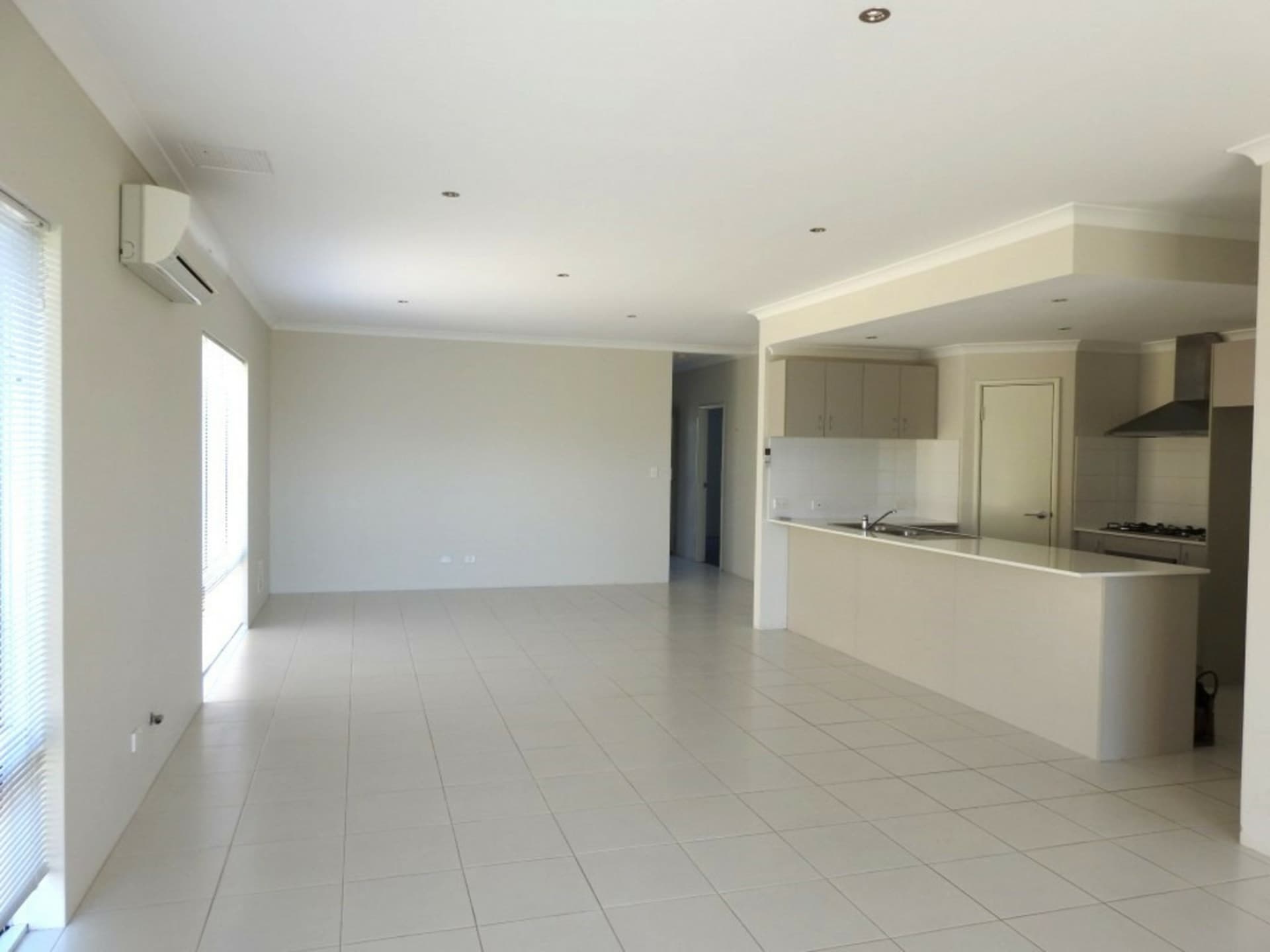 8 Woodhill Road, Baldivis, Baldivis - Thumbnail 3