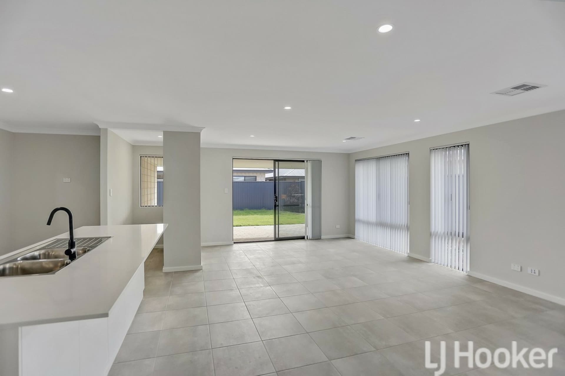 5 Glenbrook Way Baldivis WA, Baldivis - Thumbnail 6