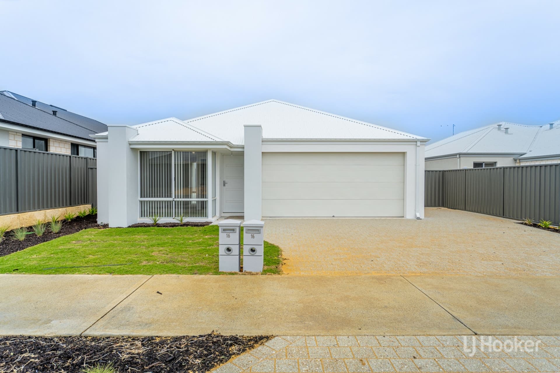 16 Burnished Drive Baldivis WA, Baldivis - Thumbnail 2