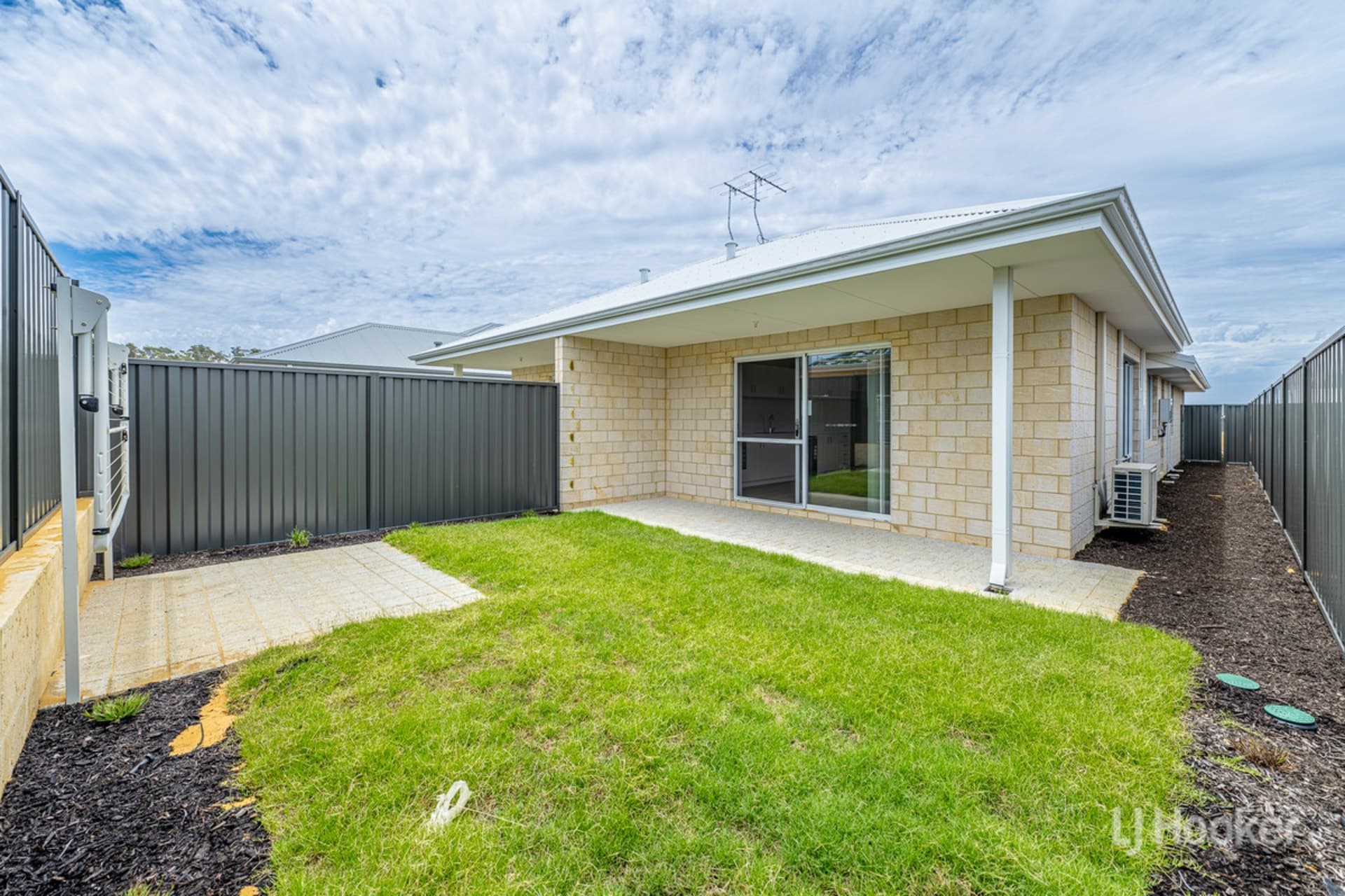 3 Burnished Drive (Main House), Baldivis, Baldivis - Image 1
