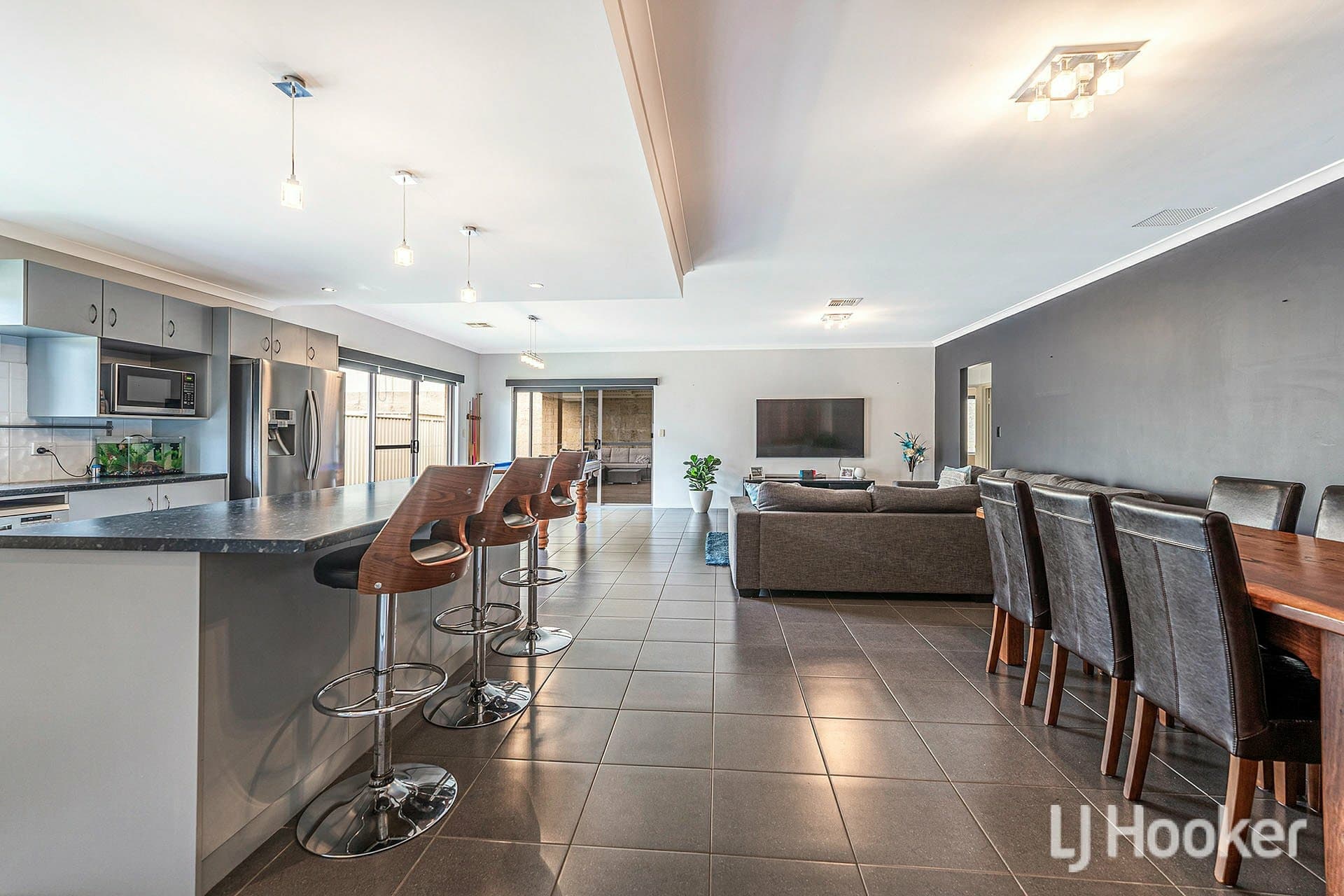 9 Bulmer Way Baldivis WA, Baldivis - Thumbnail 3
