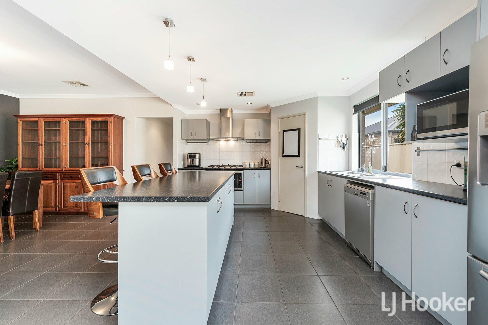 9 Bulmer Way Baldivis WA, Baldivis - Thumbnail 7