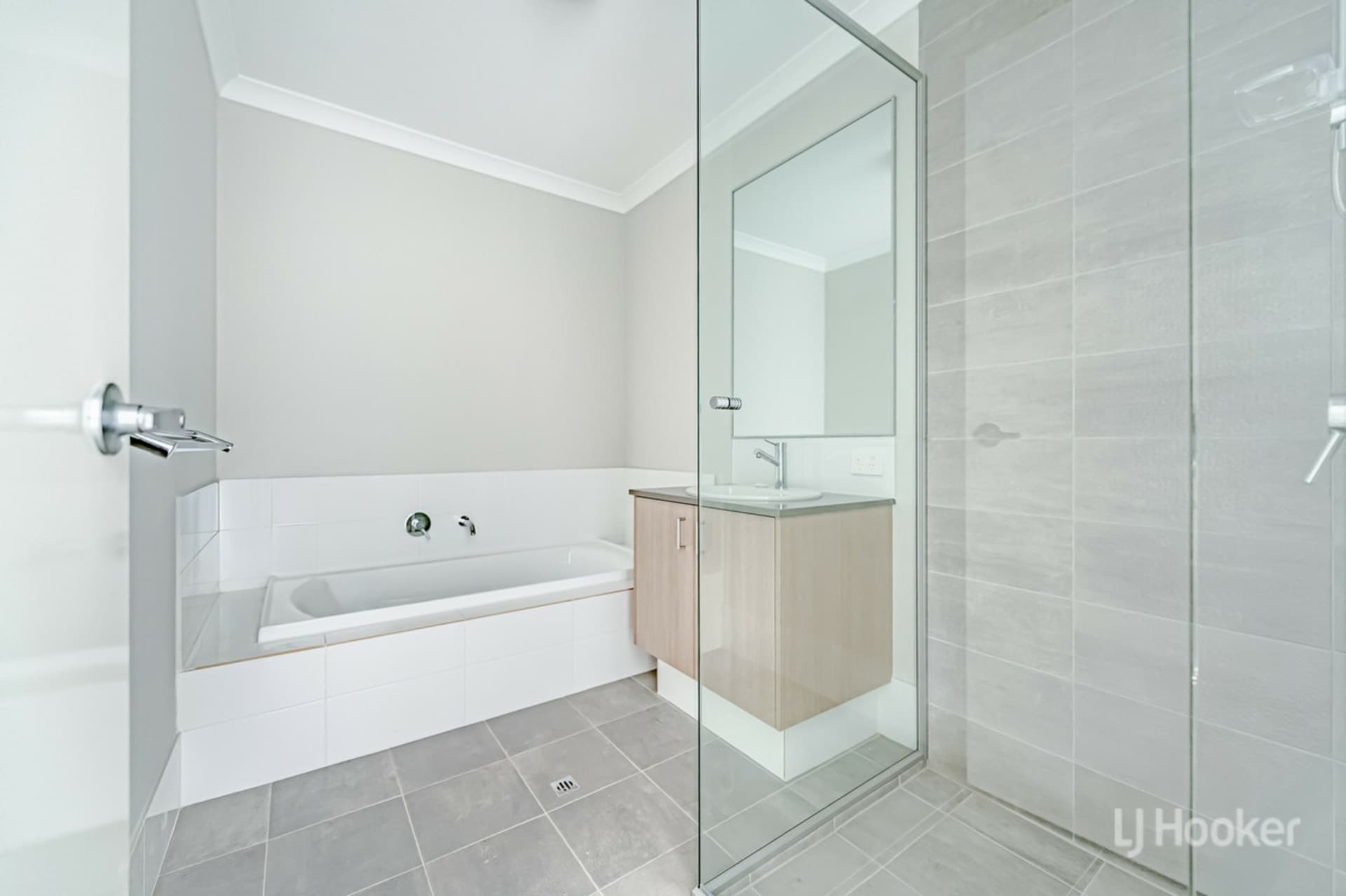 57 Espirit Way (Main House) Baldivis WA, Baldivis - Thumbnail 7