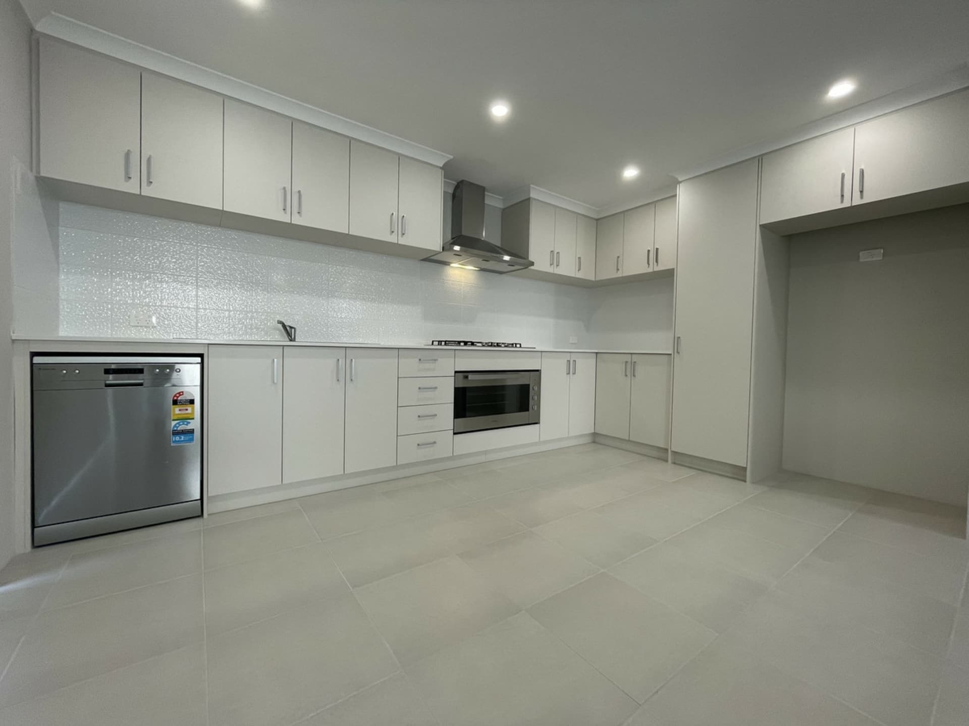 19 Sierra Parade Baldivis WA, Baldivis - Thumbnail 3