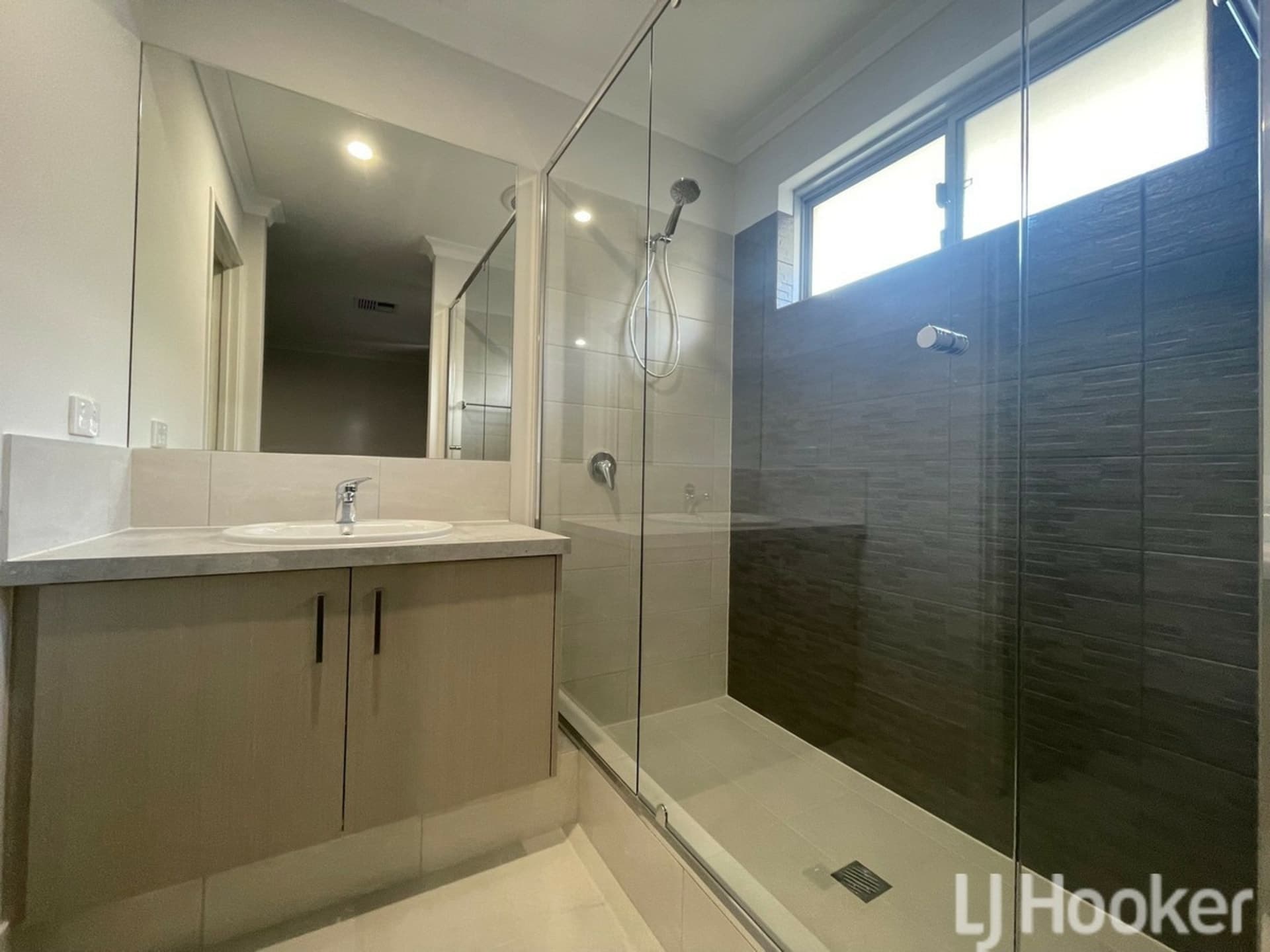 111 Butterleaf Road Baldivis WA, Baldivis - Thumbnail 7