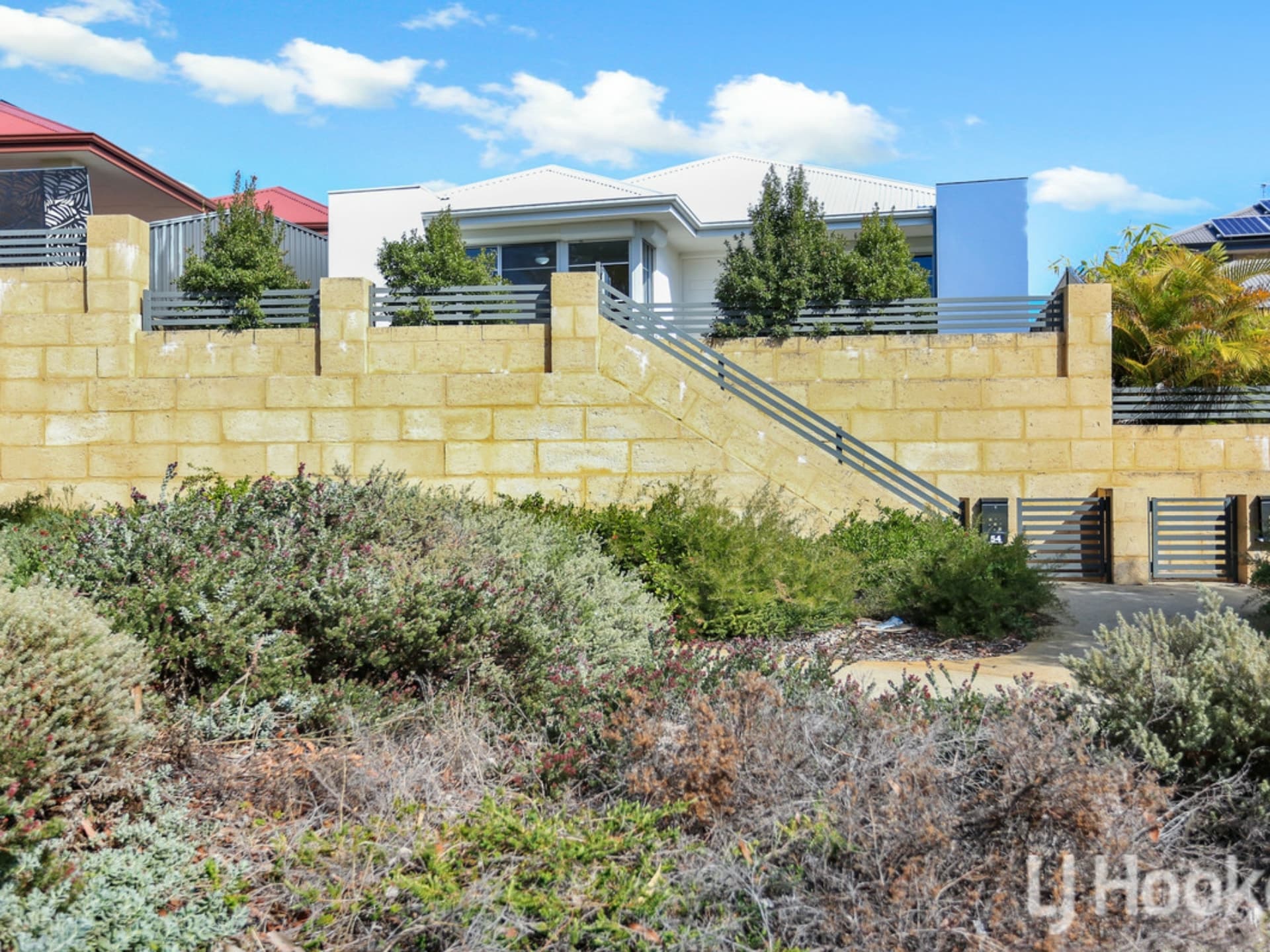 54 Kootingal Bend Baldivis WA, Baldivis - Thumbnail 2