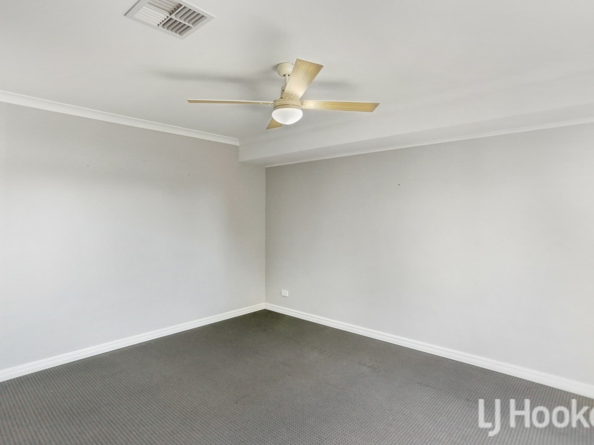 54 Kootingal Bend Baldivis WA, Baldivis - Thumbnail 6