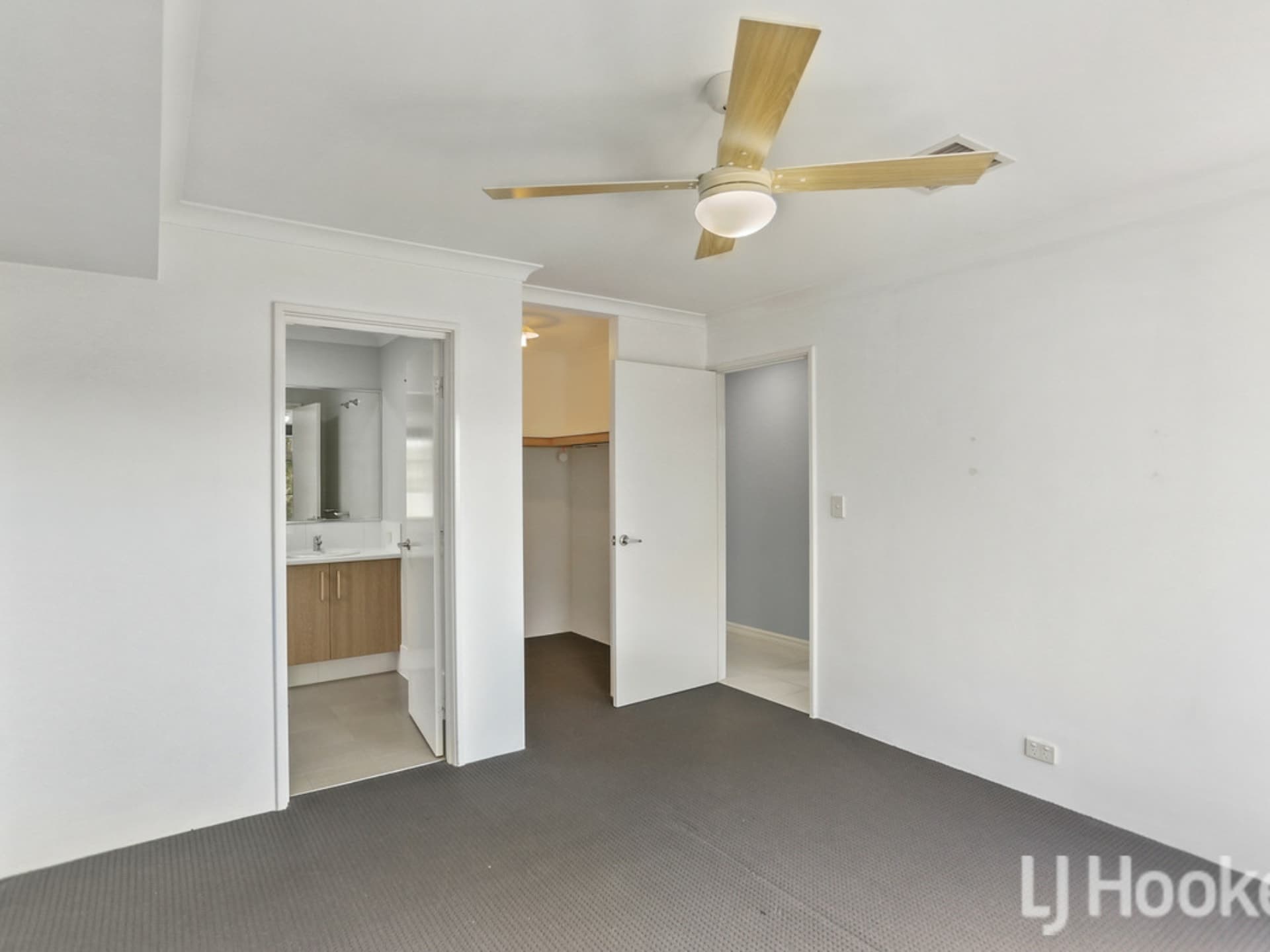 54 Kootingal Bend Baldivis WA, Baldivis - Thumbnail 8