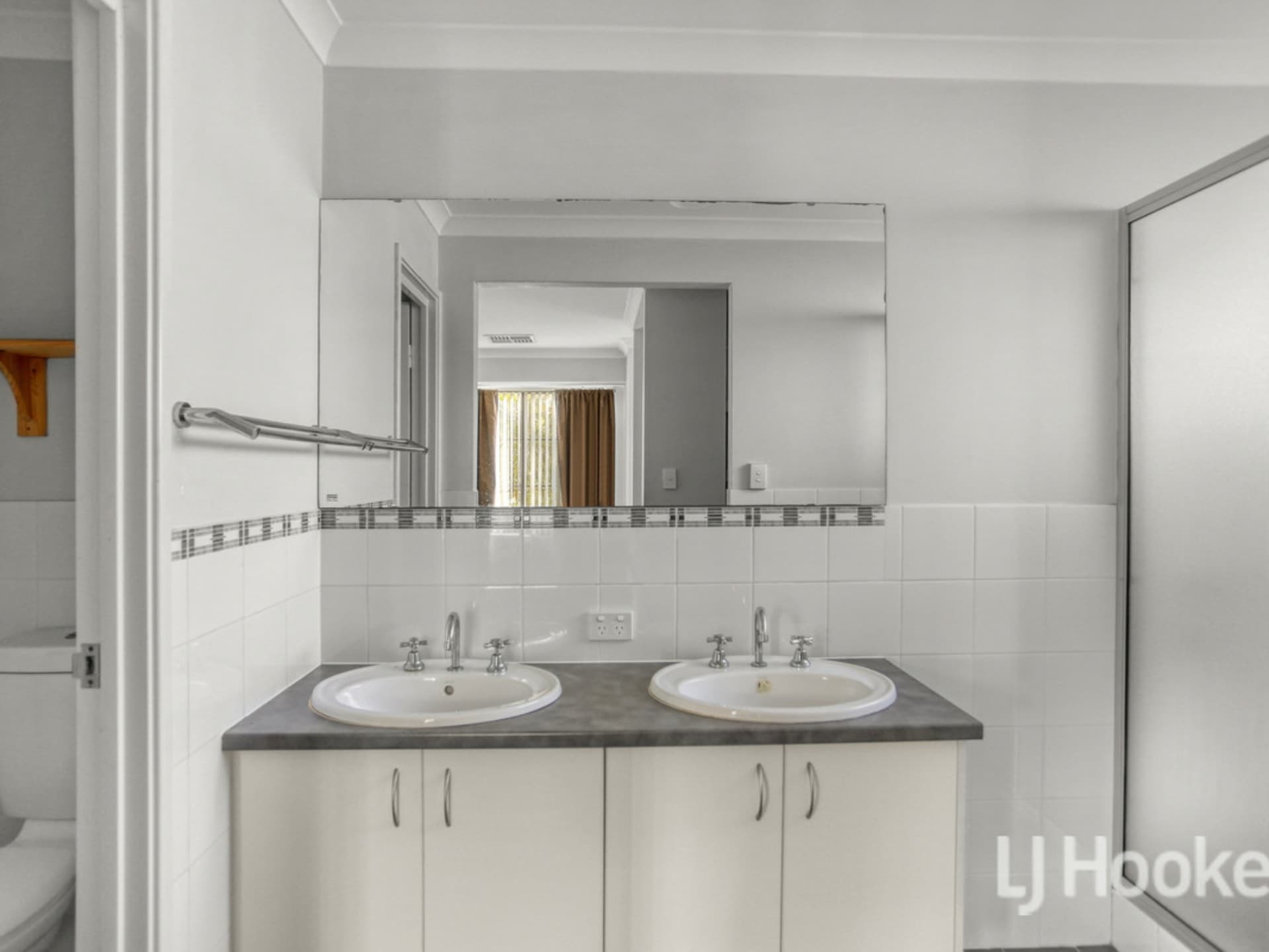 5 Regelia Place Baldivis WA, Baldivis - Thumbnail 3
