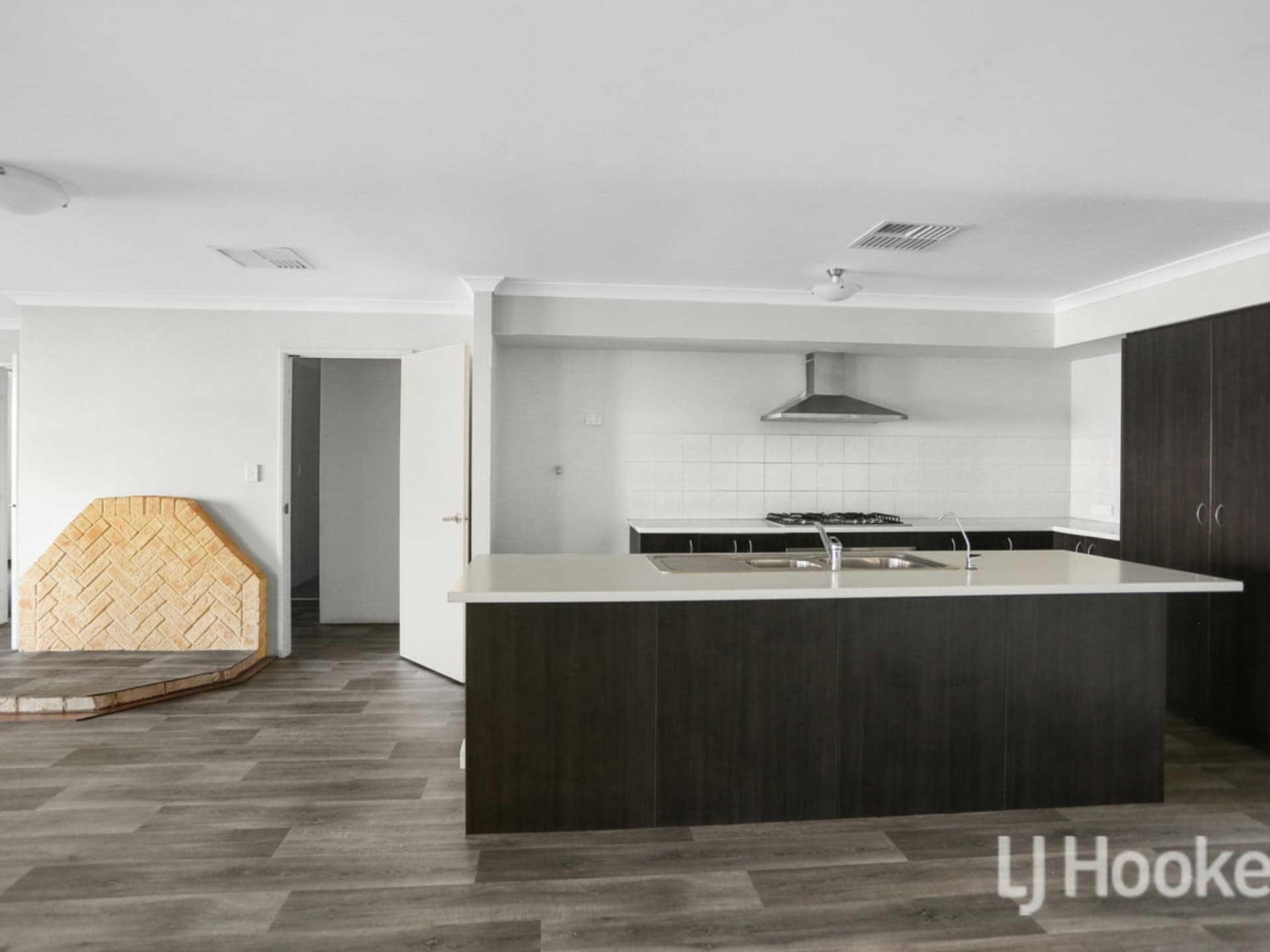 5 Regelia Place Baldivis WA, Baldivis - Thumbnail 5