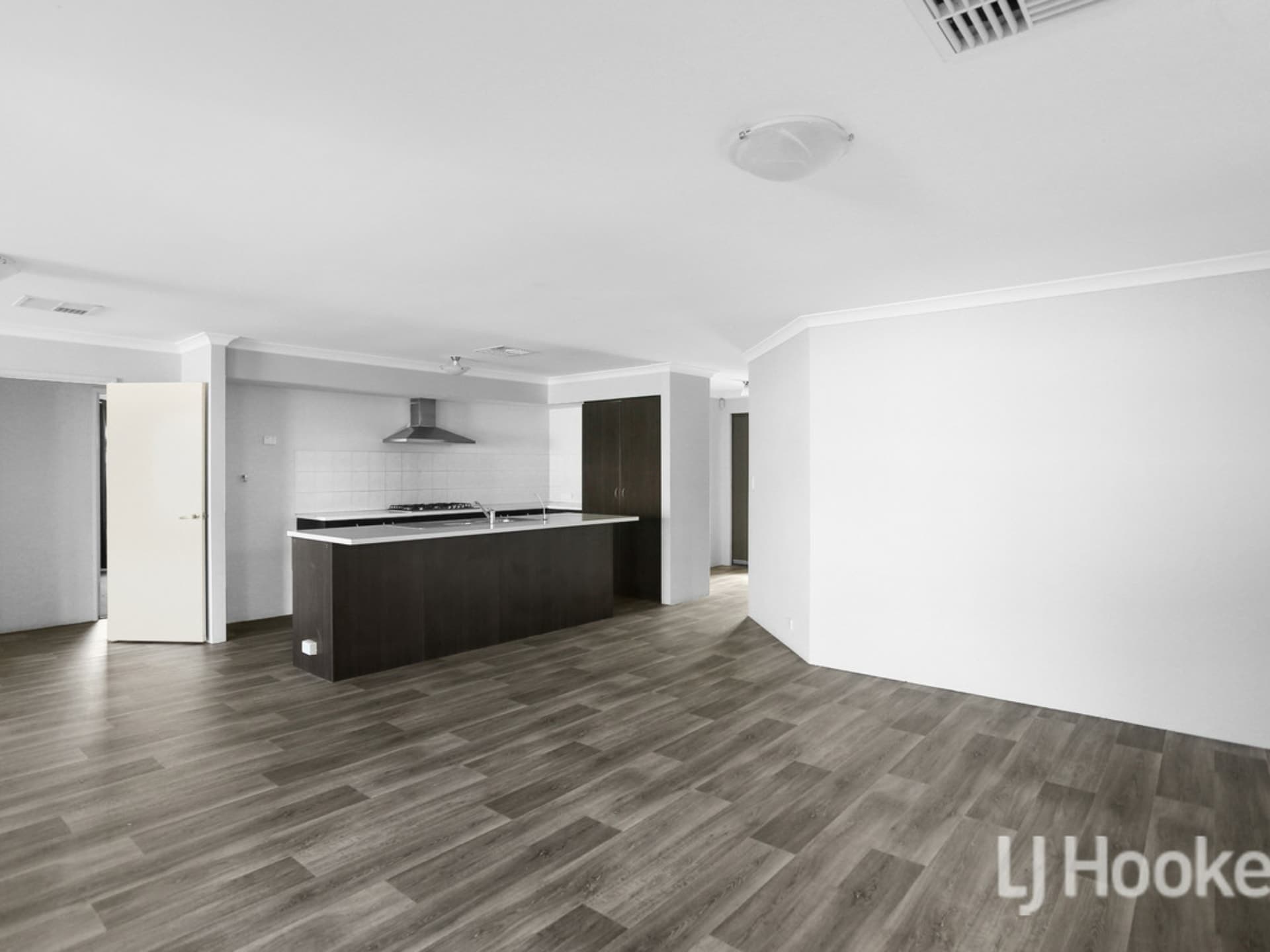 5 Regelia Place Baldivis WA, Baldivis - Thumbnail 7