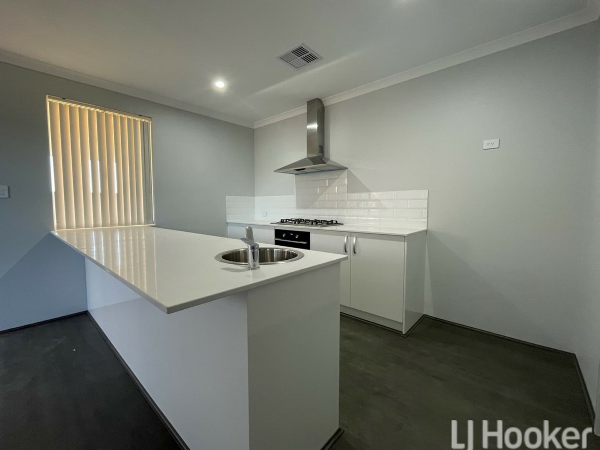 18 O'Hara Way, Baldivis, Baldivis - Thumbnail 4
