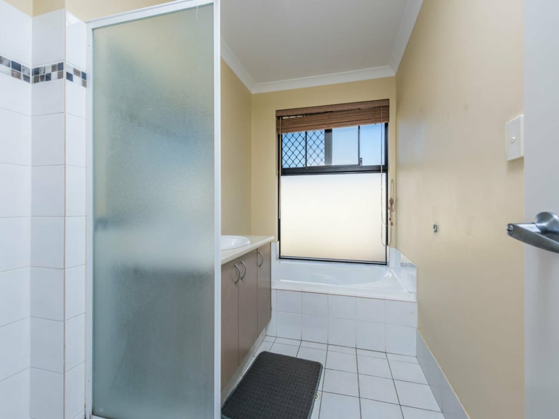 32 Keeble Way Balga WA, Balga - Thumbnail 5