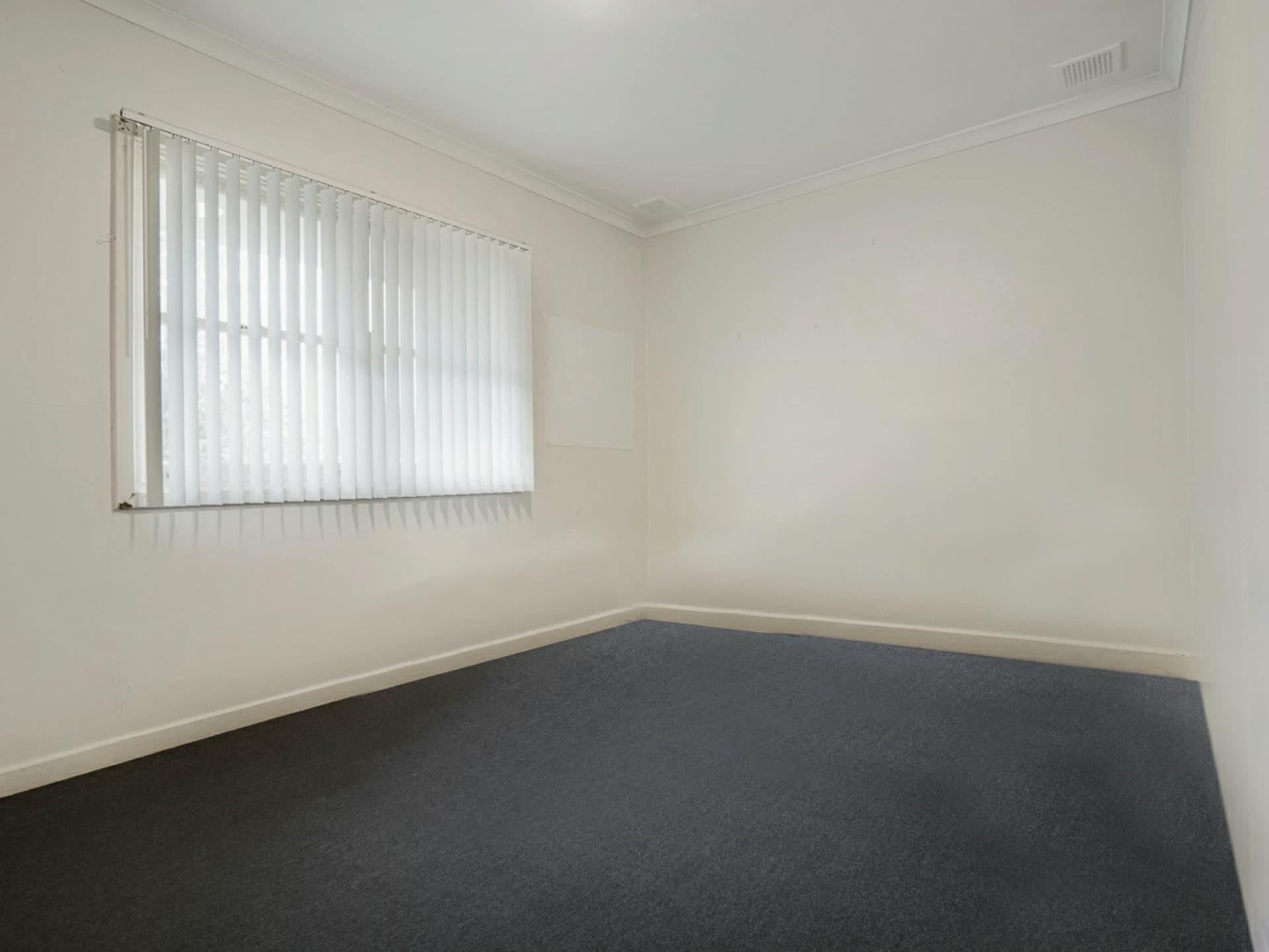 49 Wittering Cr Balga WA, Balga - Thumbnail 6