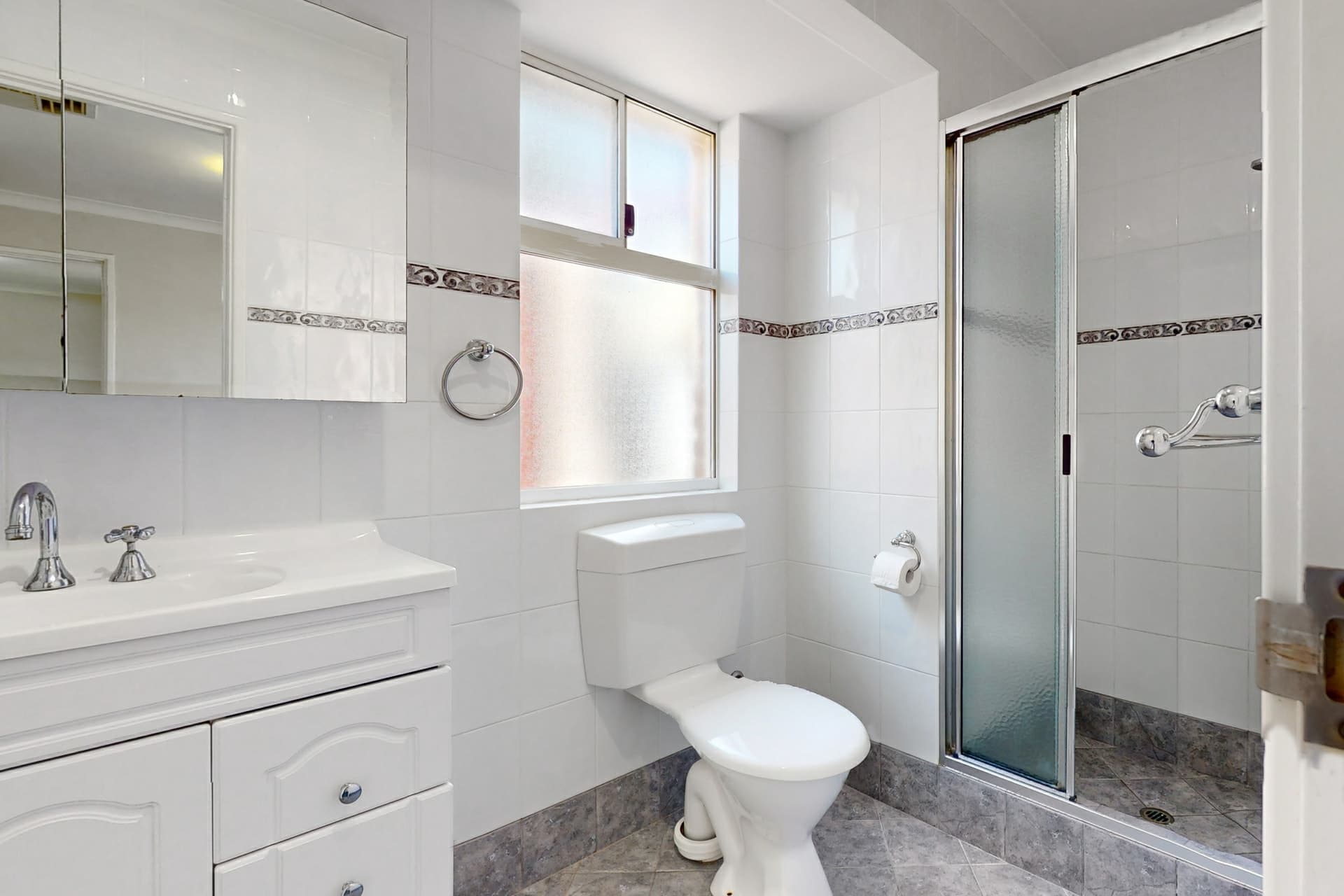 24 Desault Cove, Ballajura, Ballajura - Thumbnail 4