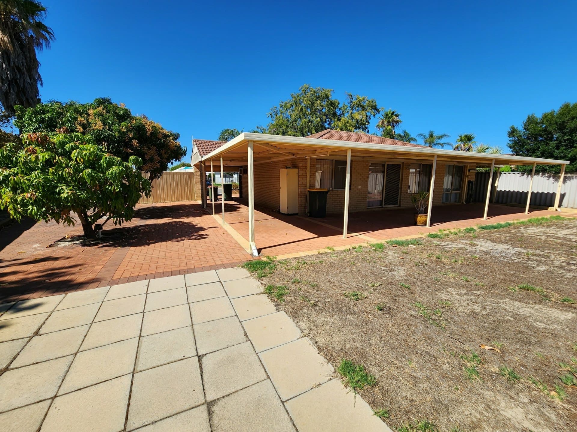17 Karijini Court, Ballajura, Ballajura - Image 1
