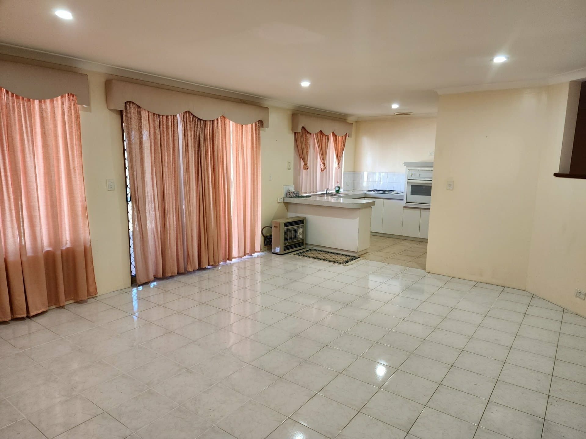 17 Karijini Court, Ballajura, Ballajura - Thumbnail 6
