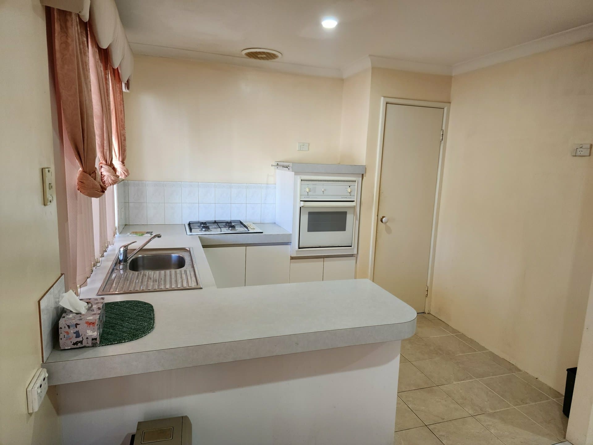 17 Karijini Court, Ballajura, Ballajura - Thumbnail 8