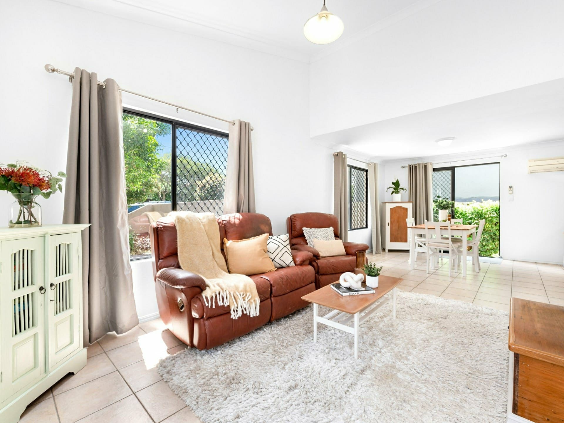 1/77 Bilyana Street, Balmoral, Balmoral - Image 1
