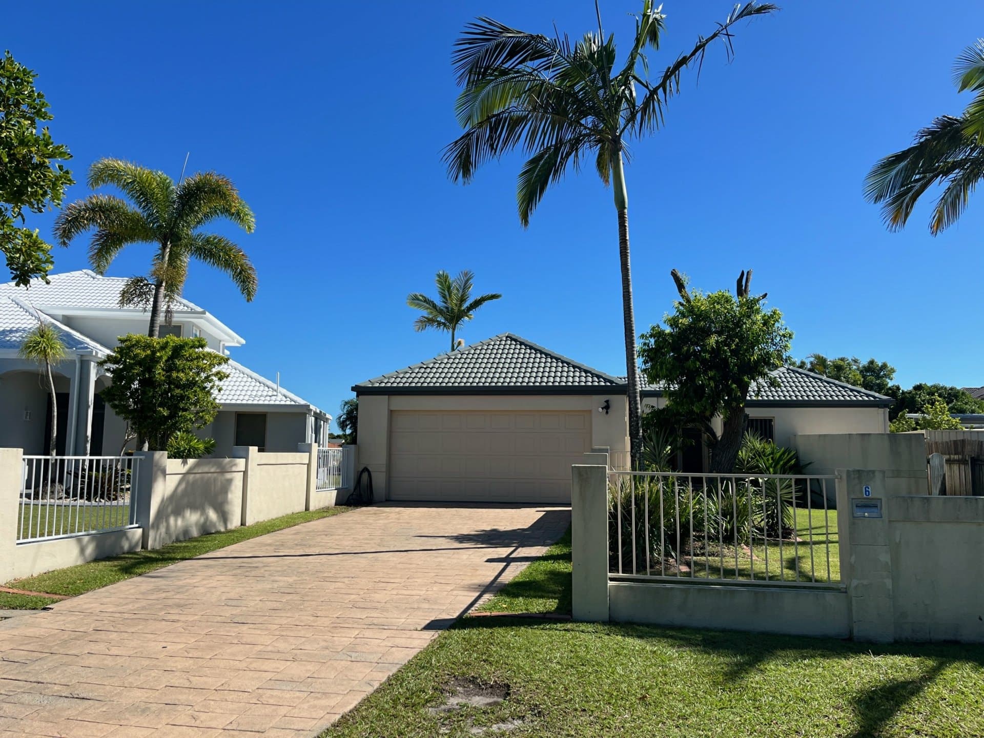 6 Catamaran Court, Banksia Beach, Banksia Beach - Thumbnail 2
