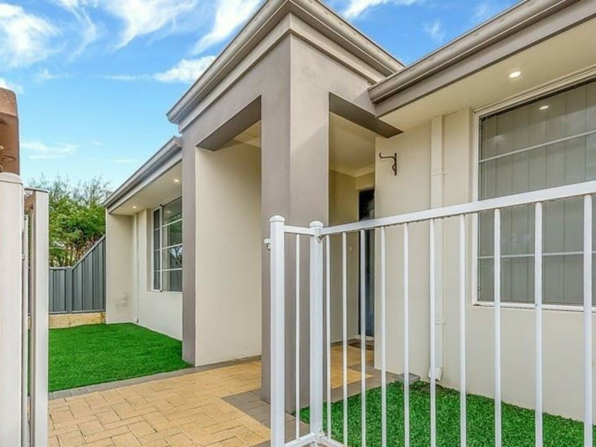 157 Grandis Boulevard, Banksia Grove, Banksia Grove - Image 1