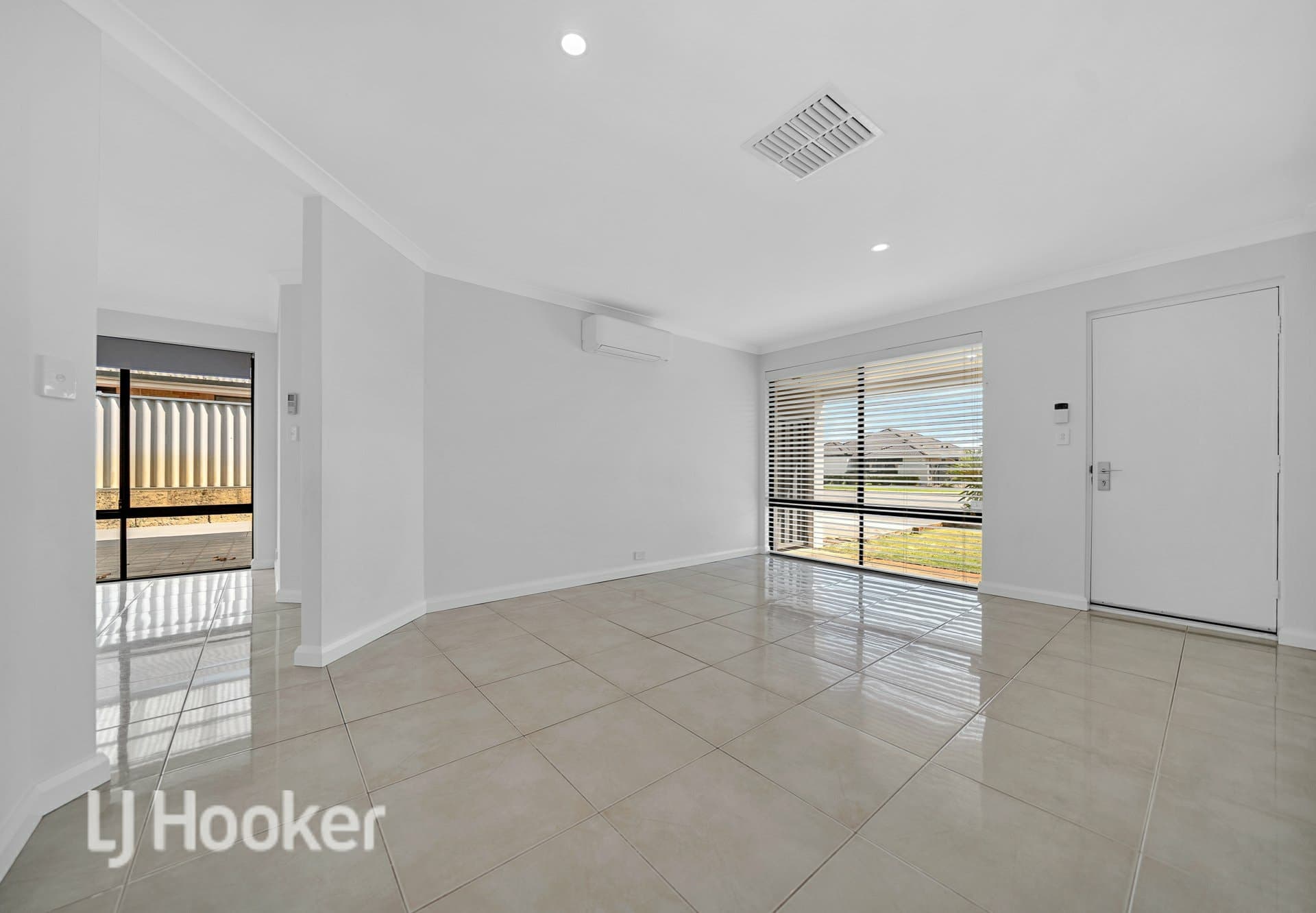 15 Elderiana Link, Banksia Grove, Banksia Grove - Thumbnail 7