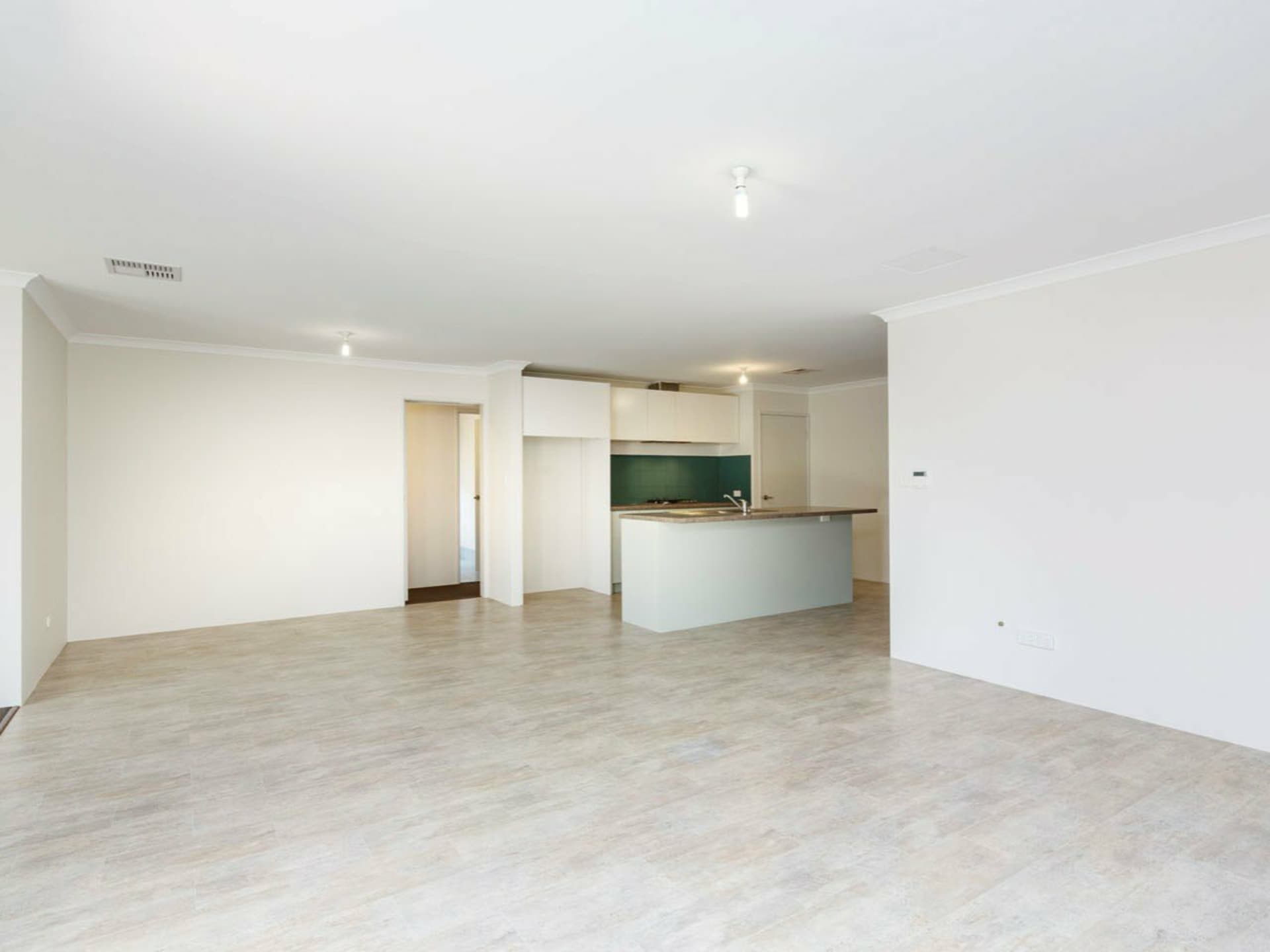 7 Pulchella Ramble, Banksia Grove, Banksia Grove - Thumbnail 8
