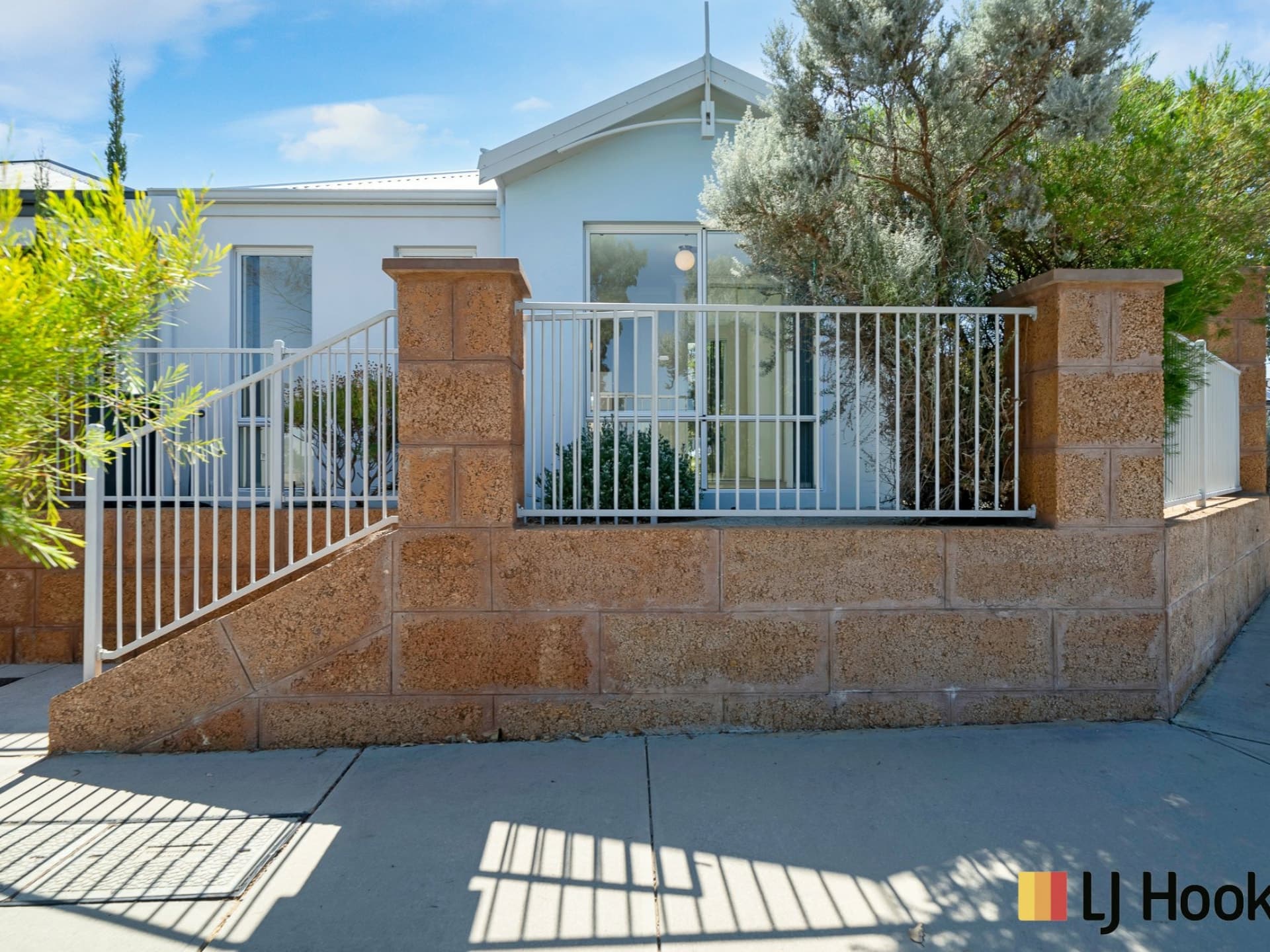 66 Bauer Circle, Banksia Grove, Banksia Grove - Thumbnail 3