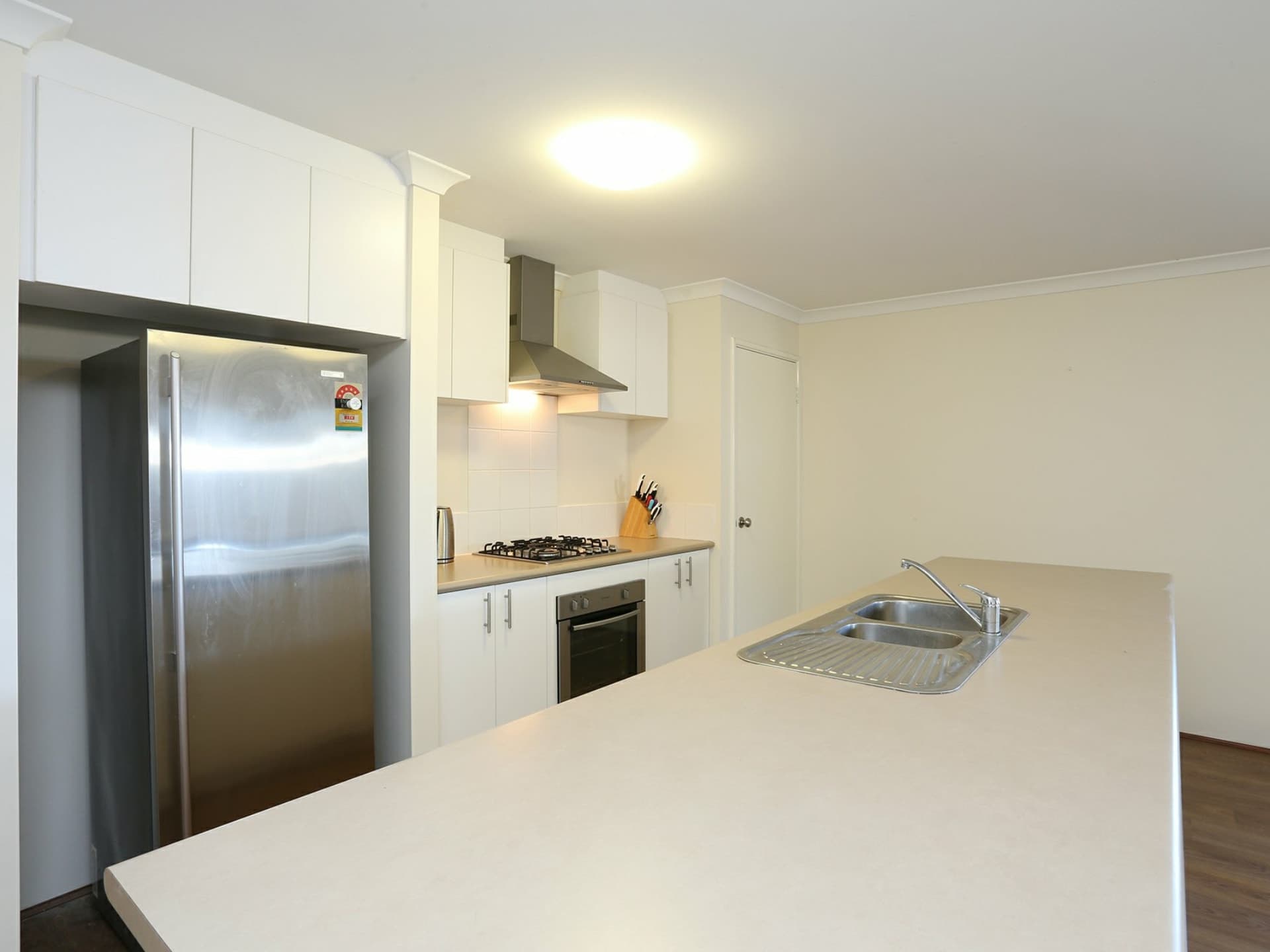 9 Montane Turn, Banksia Grove, Banksia Grove - Thumbnail 3