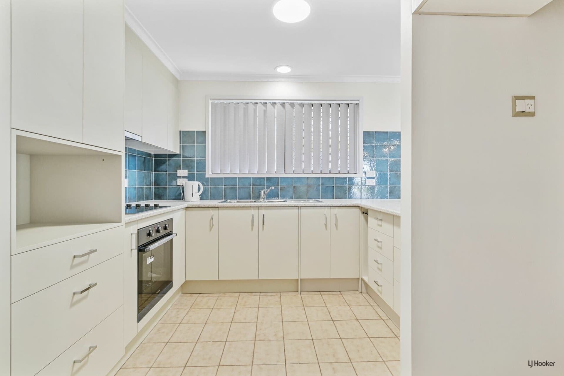 2/2 Anthony Avenue Banora Point NSW, Banora Point - Image 1