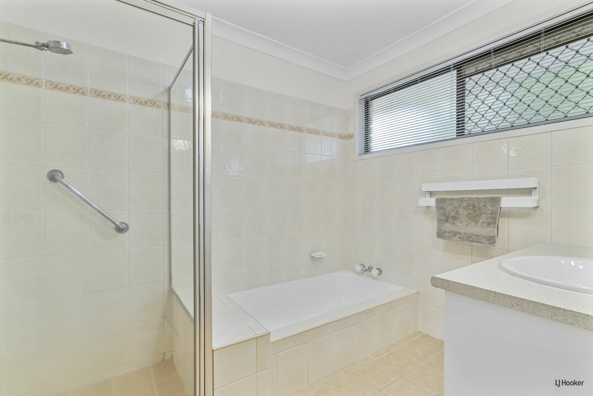 2/2 Anthony Avenue Banora Point NSW, Banora Point - Thumbnail 4