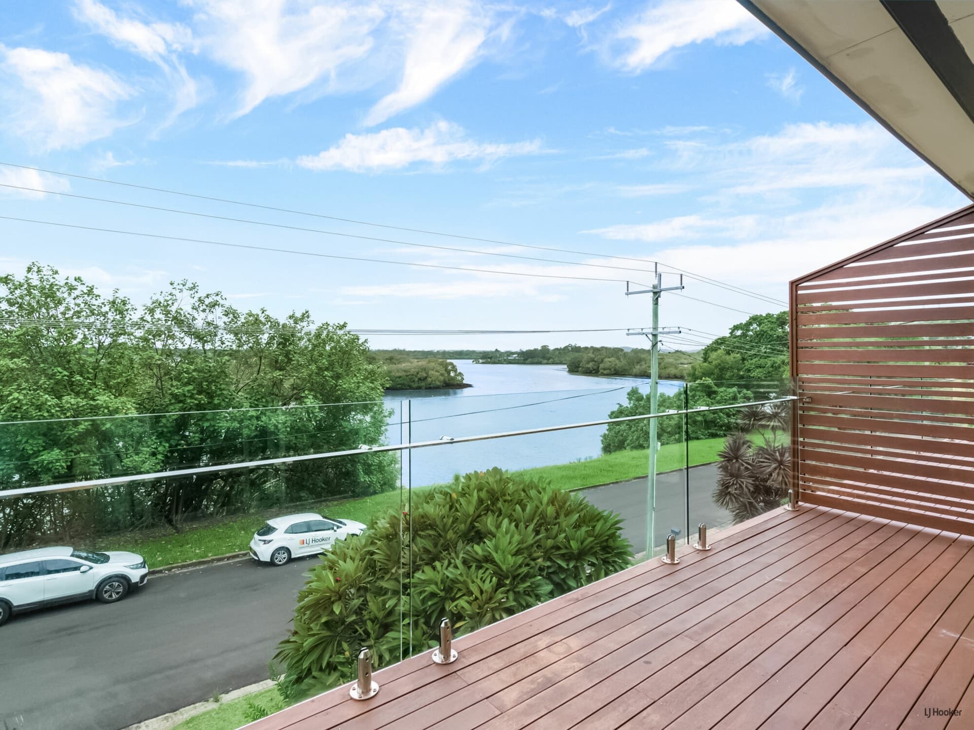 2/37 Bimbadeen Avenue Banora Point NSW, Banora Point - Image 1