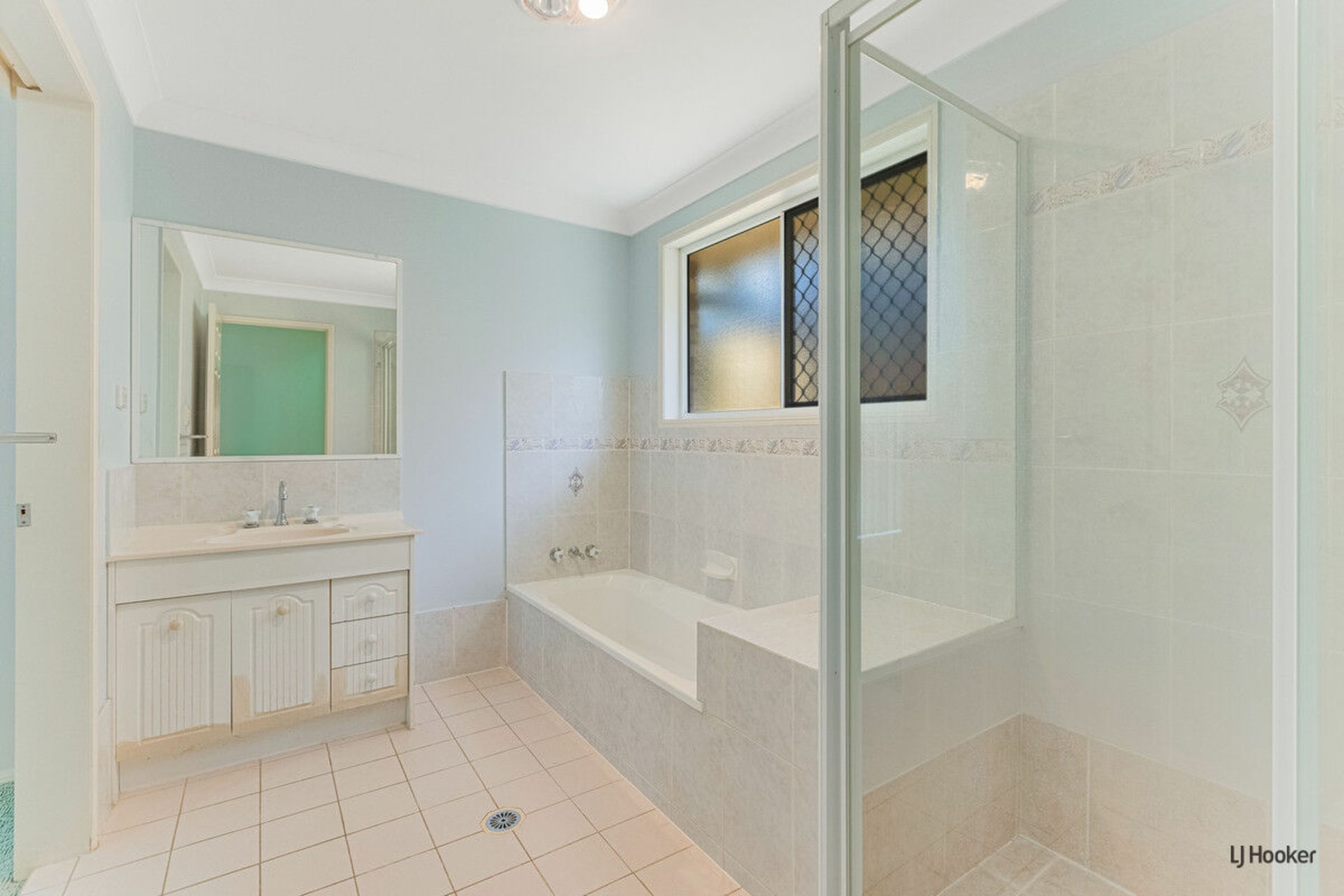 1/8 Galway Court, Banora Point, Banora Point - Thumbnail 7