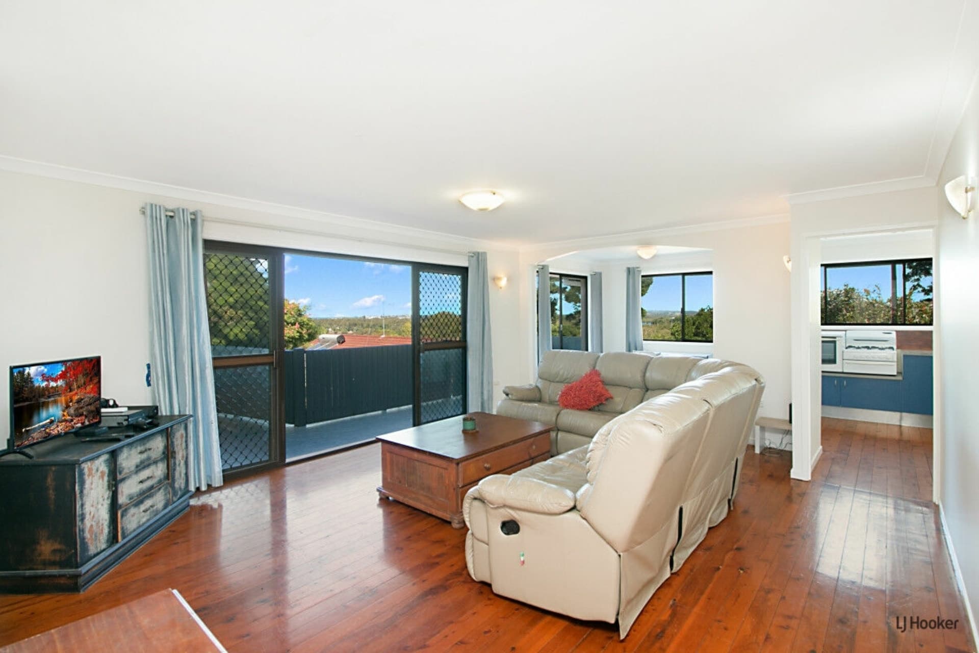 1/2 Adina Place Banora Point NSW, Banora Point - Thumbnail 2