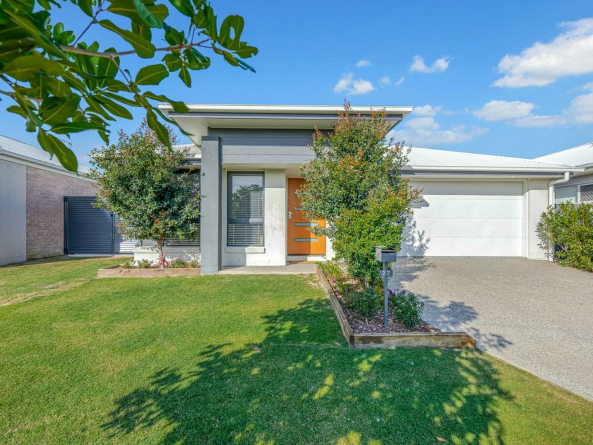 27 Dunlop Crescent Baringa QLD, Baringa - Image 1