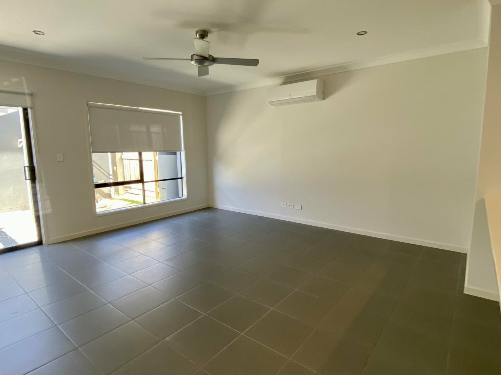 12 Emerson Street Baringa QLD, Baringa - Thumbnail 5