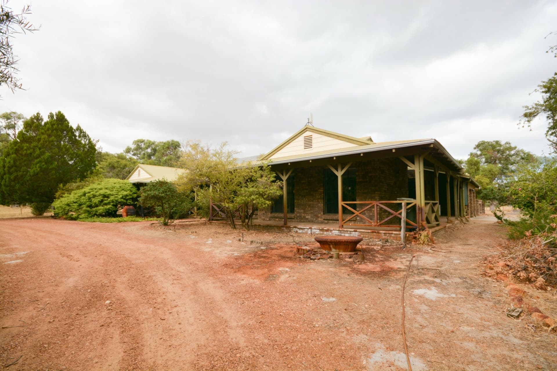 554 Lakes Road Barragup WA, Barragup - Thumbnail 2