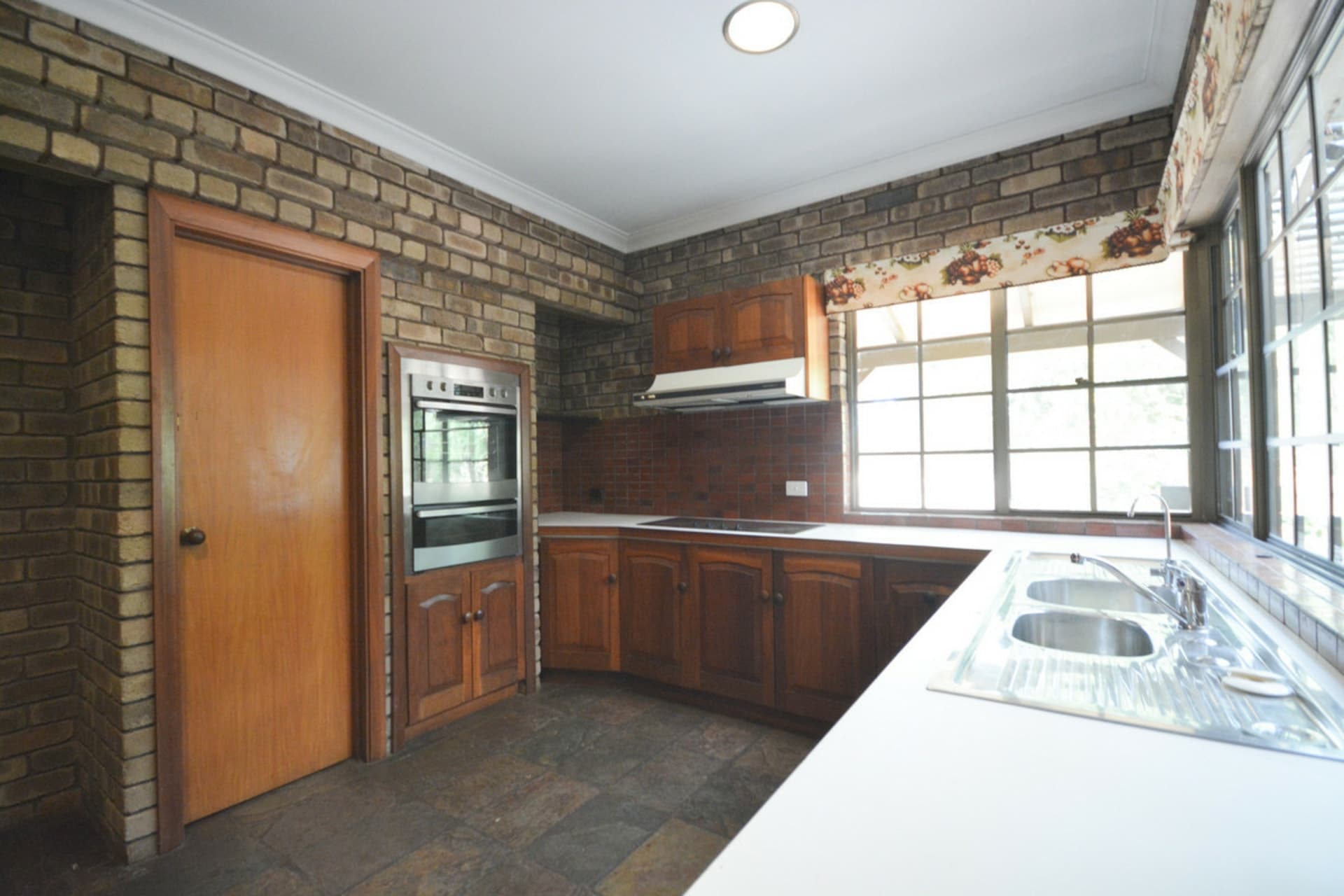 554 Lakes Road Barragup WA, Barragup - Thumbnail 6