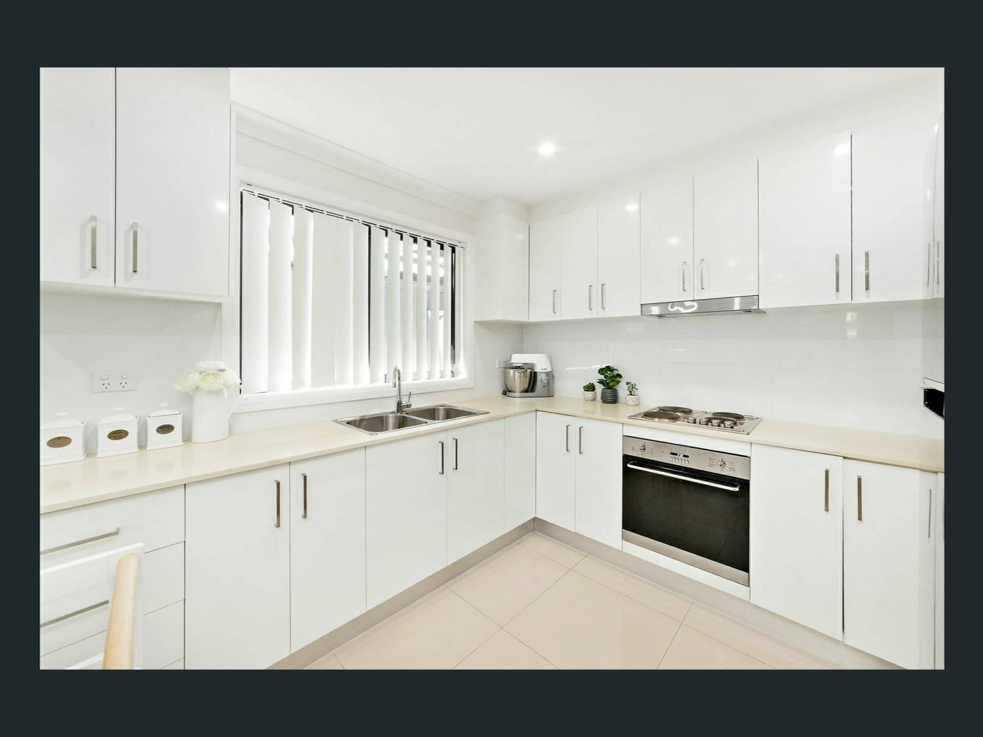 5A Winston Ave, Bass Hill, Bass Hill - Image 1