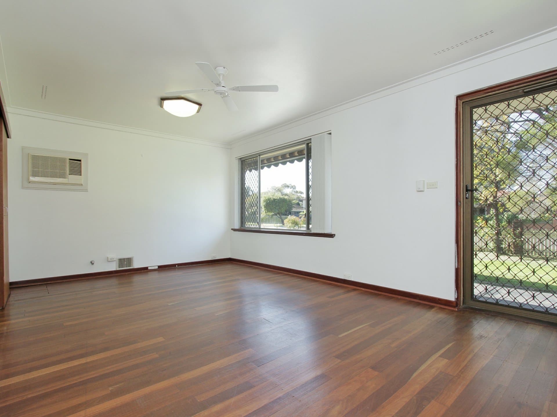 132 West Road, Bassendean, Bassendean - Thumbnail 3