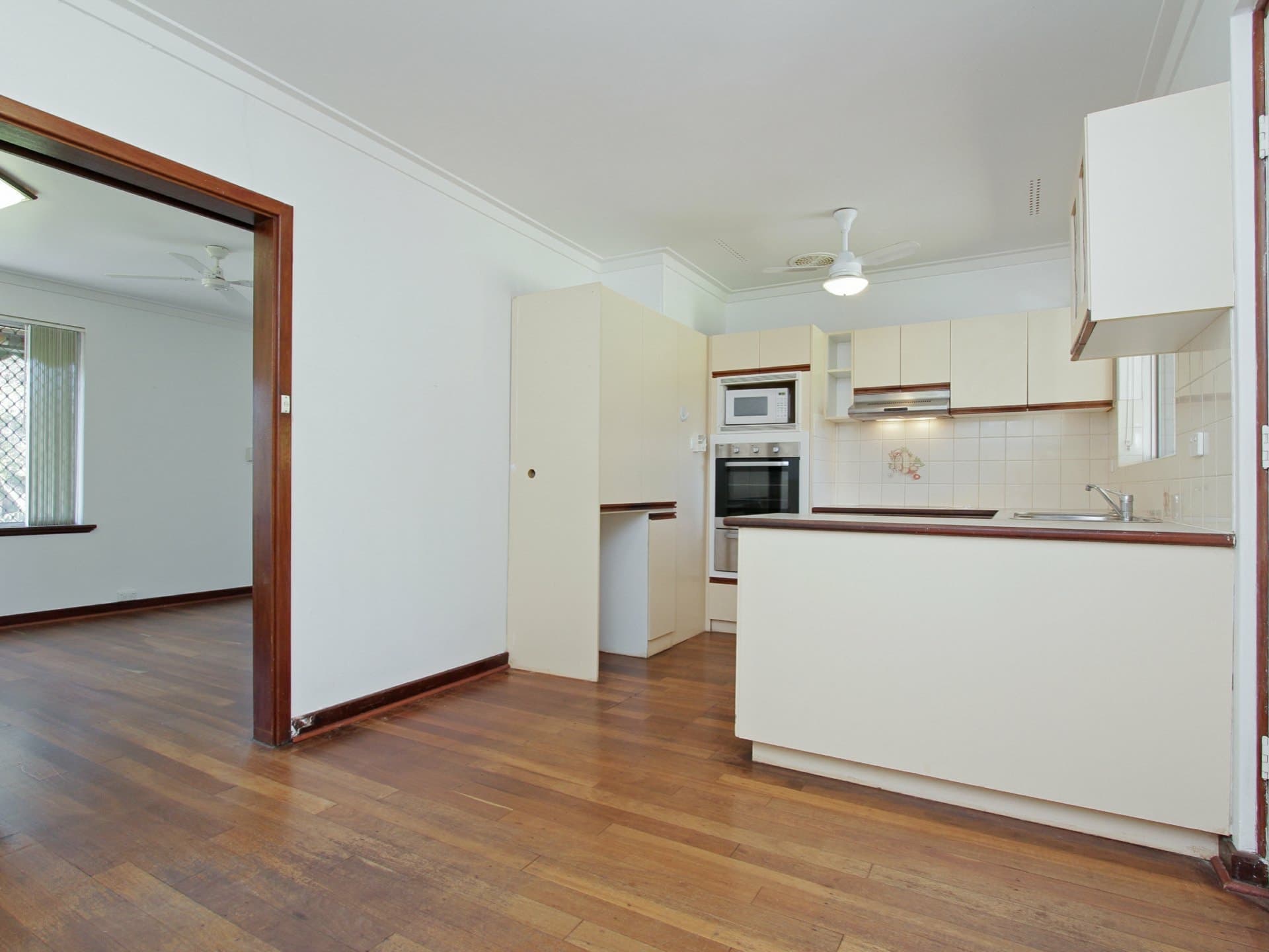 132 West Road, Bassendean, Bassendean - Thumbnail 4