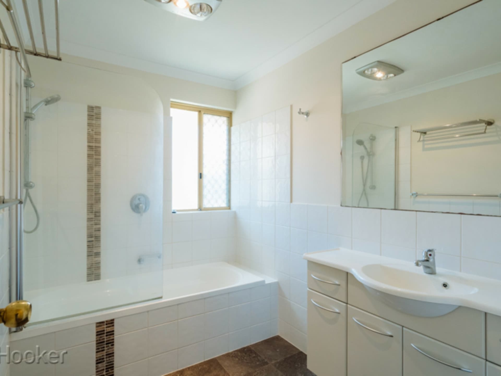 9/9-11 Toms Court, Bayswater, Bayswater - Thumbnail 3