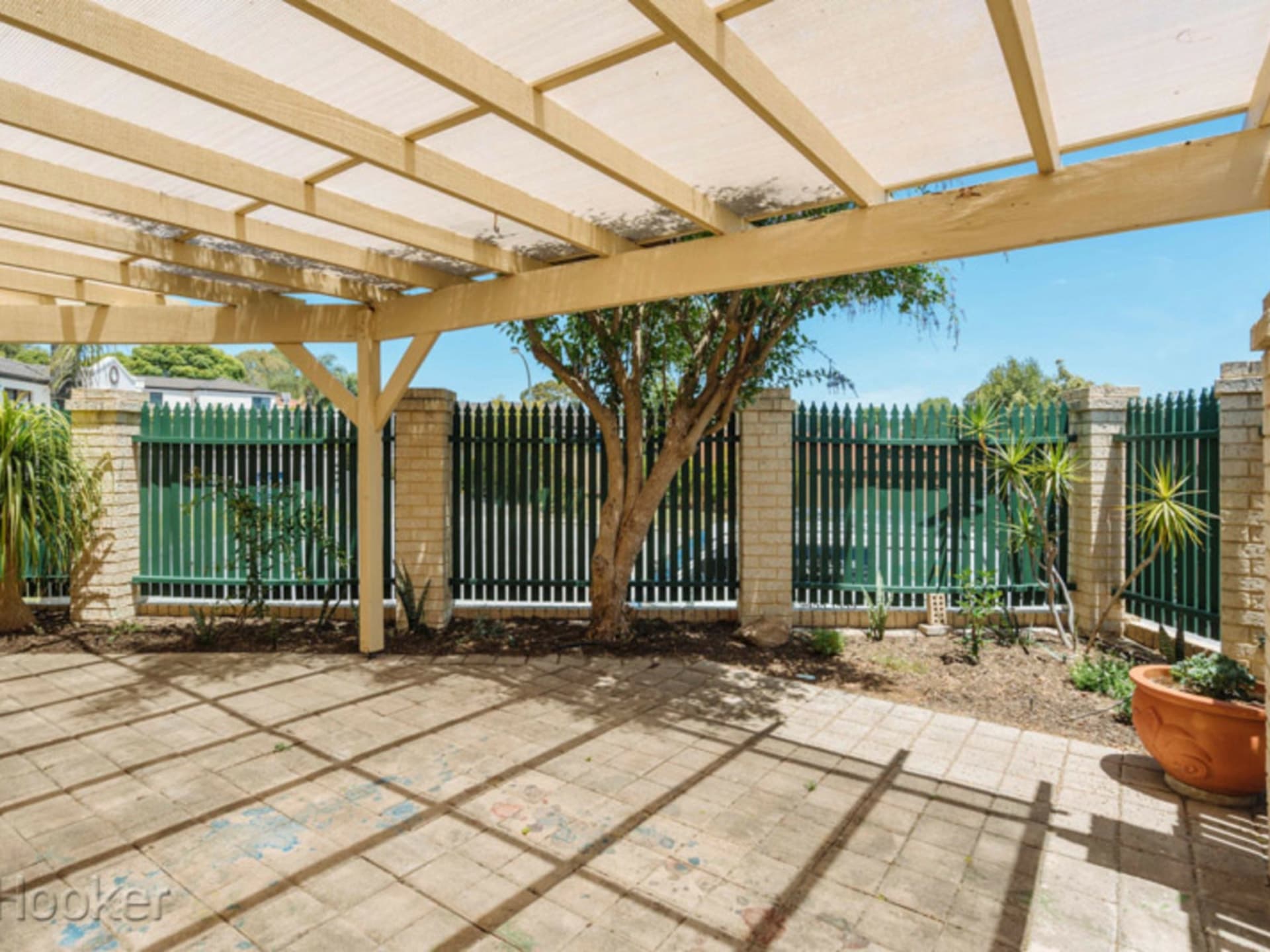 9/9-11 Toms Court, Bayswater, Bayswater - Thumbnail 4