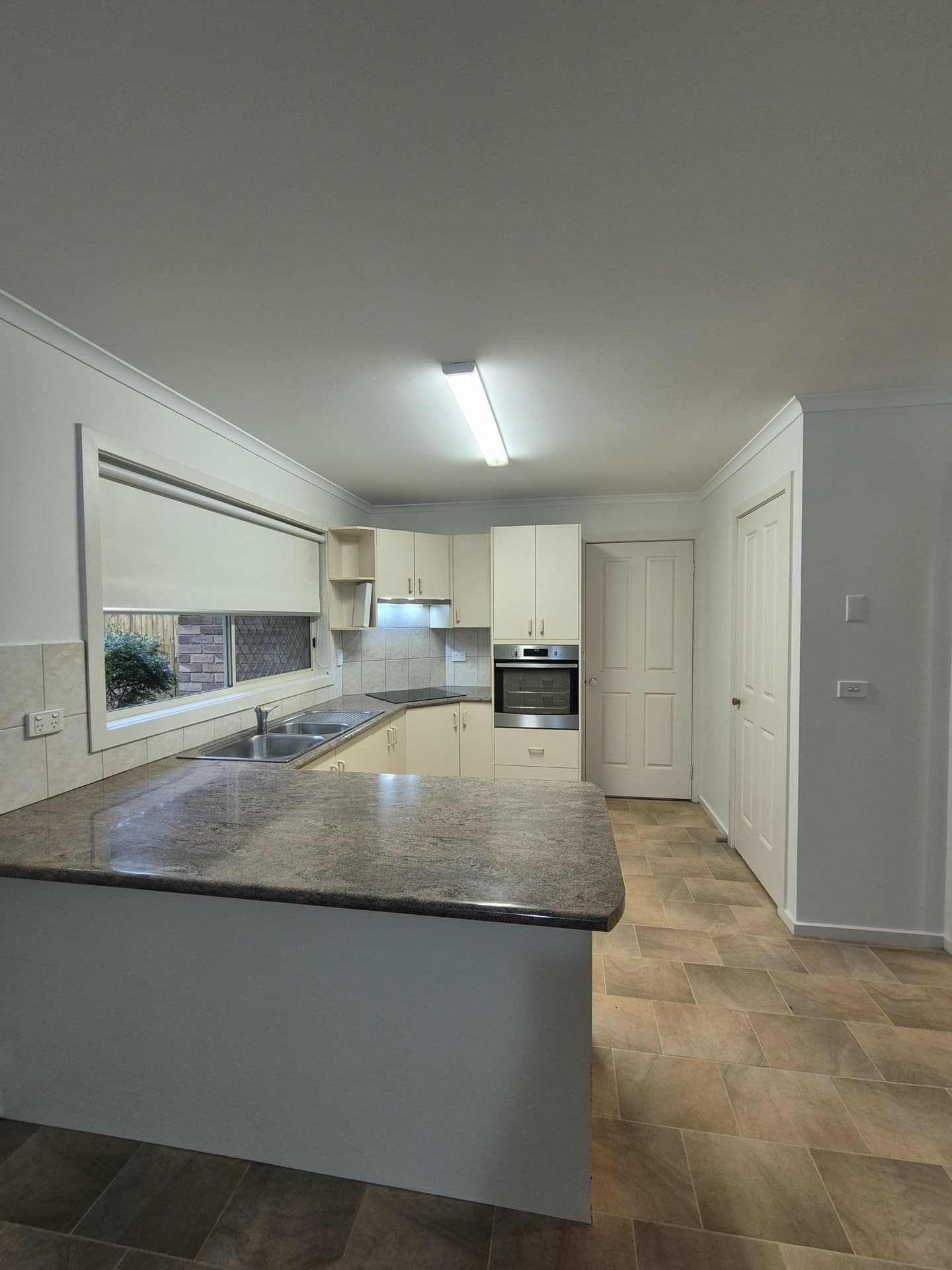 1/15 Birch Street, Bayswater, Bayswater - Thumbnail 3