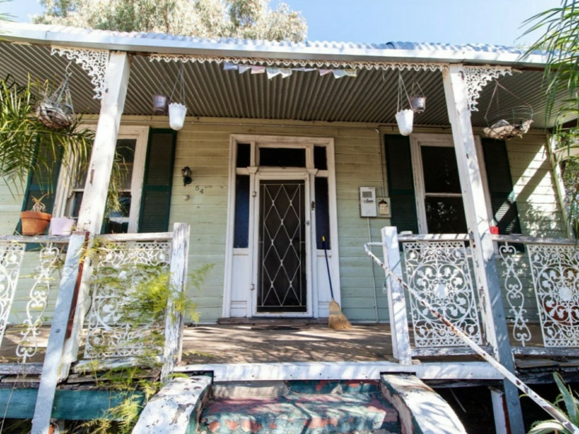 54 Slade Street, Bayswater, Bayswater - Image 1