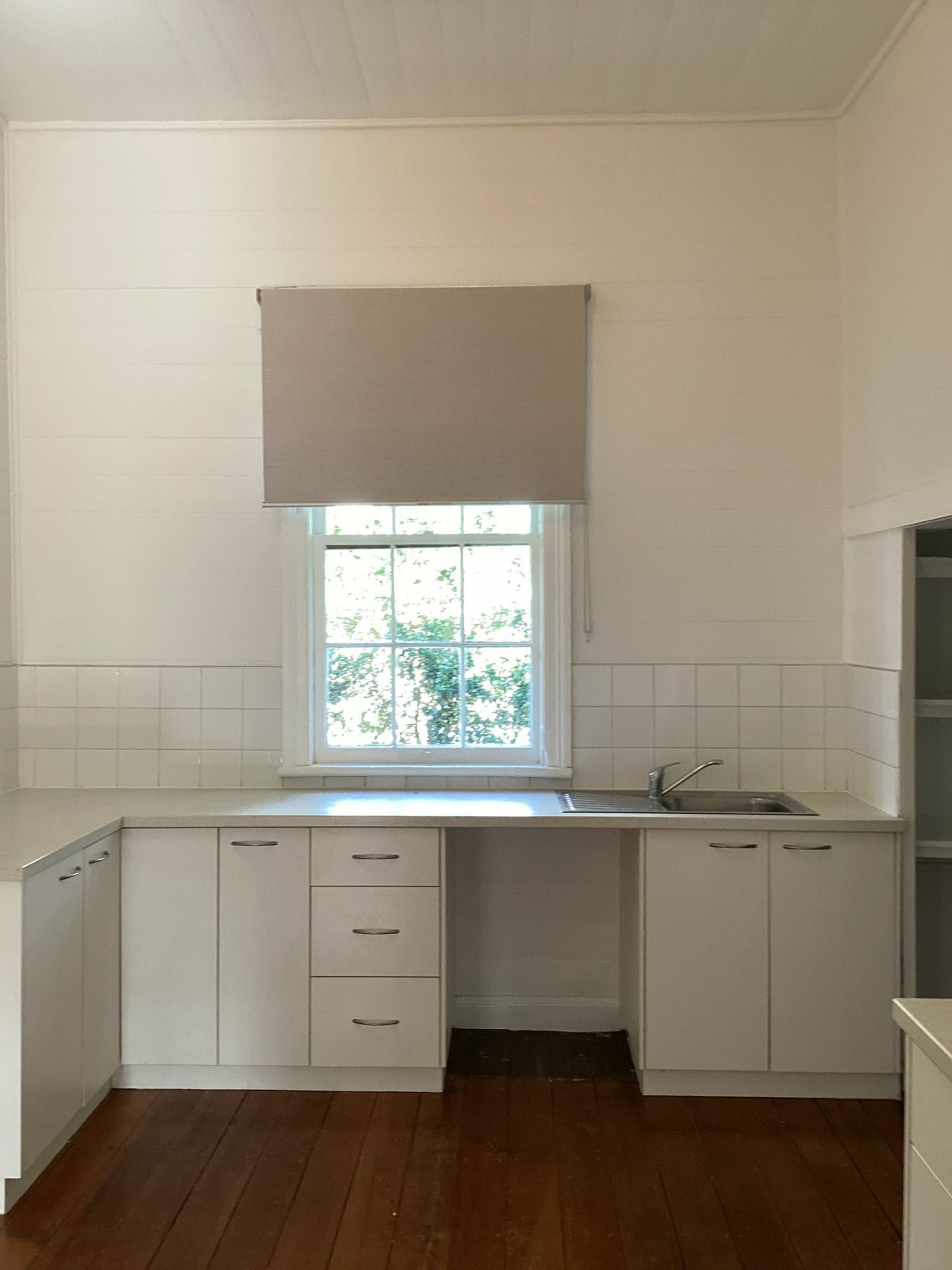 2 Bishop Road Beachmere QLD, Beachmere - Thumbnail 7