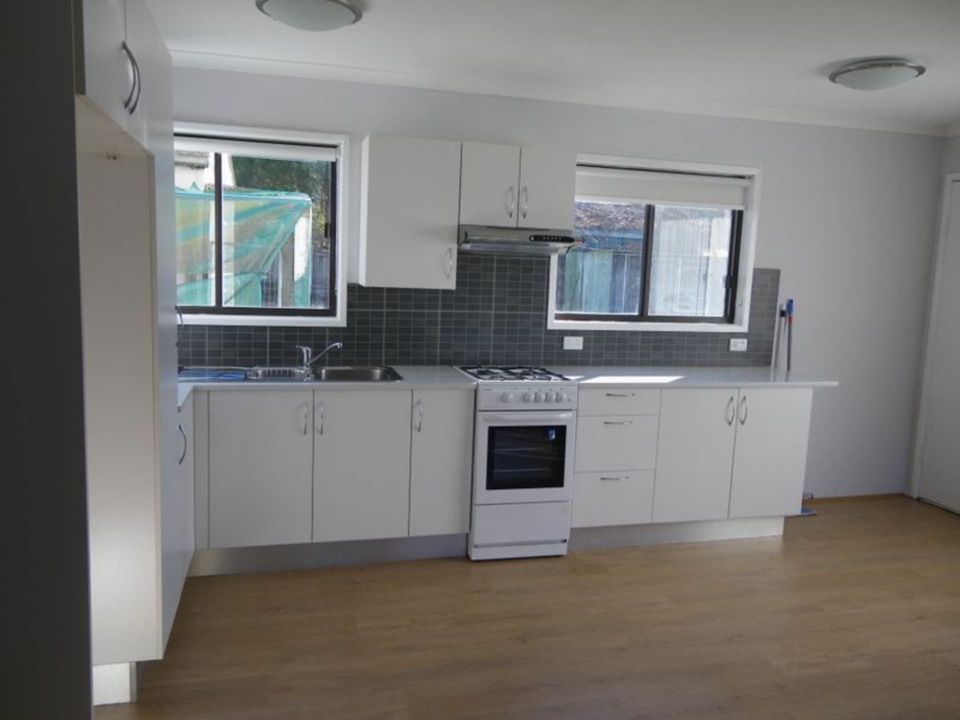 2/15 Gordon Street Bega NSW, Bega - Image 1