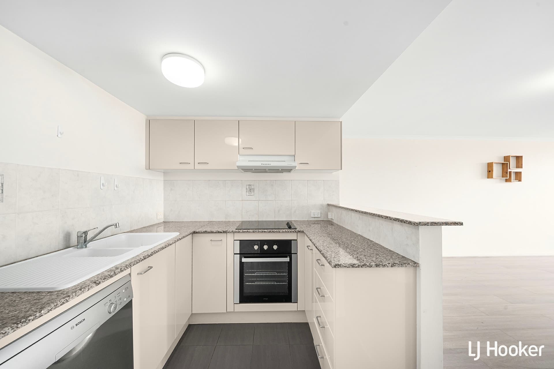 61/9 Chandler Street, Belconnen, Belconnen - Thumbnail 4