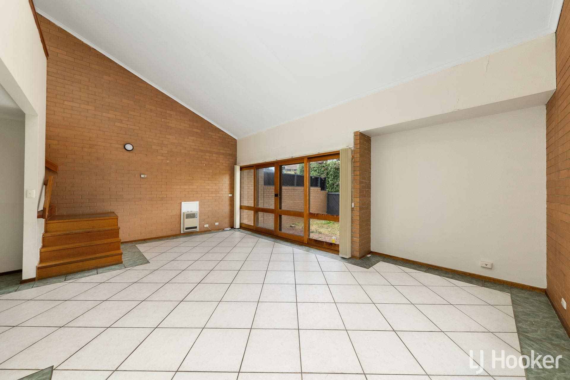 15 Disney Court, Belconnen, Belconnen - Thumbnail 3